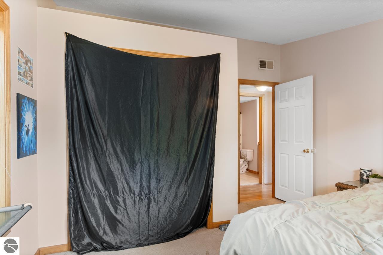 3862 Brook Drive