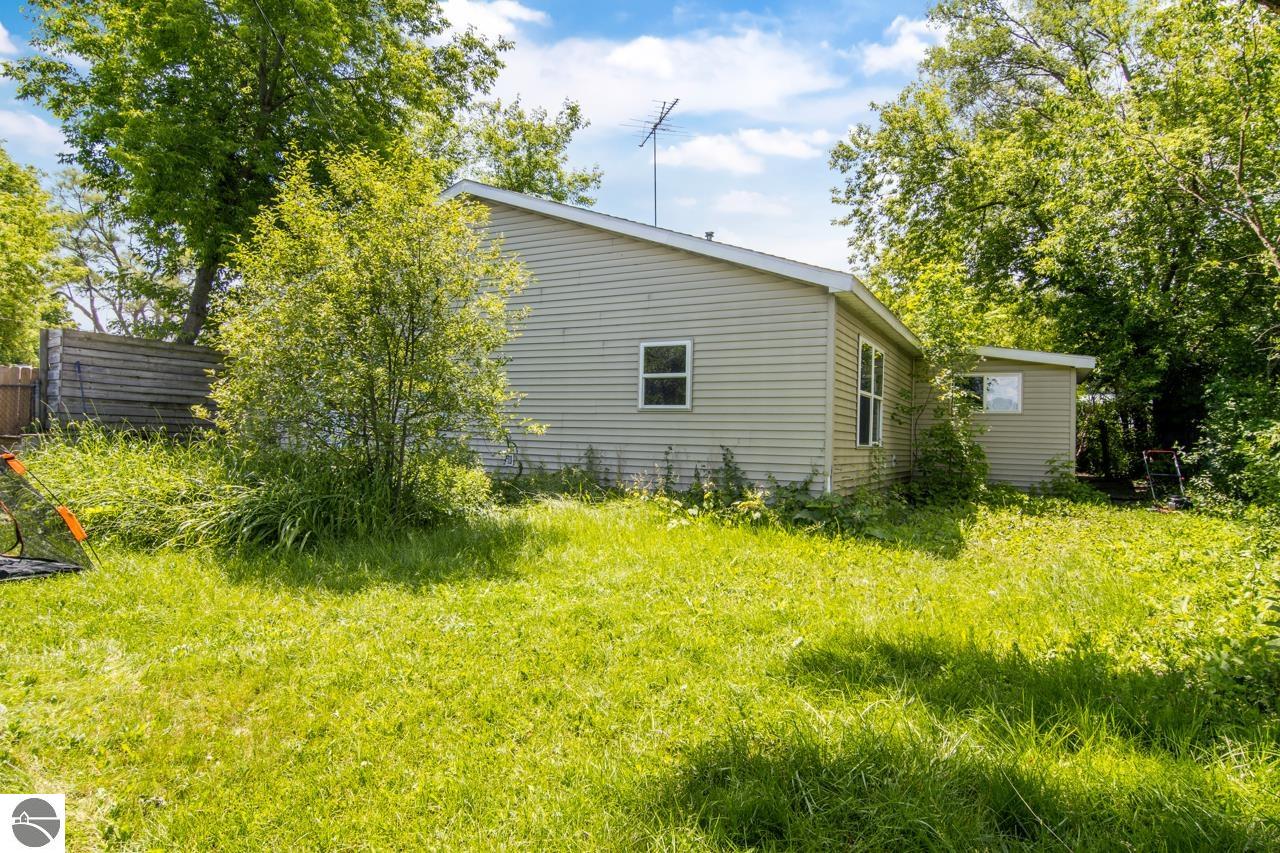 3862 Brook Drive