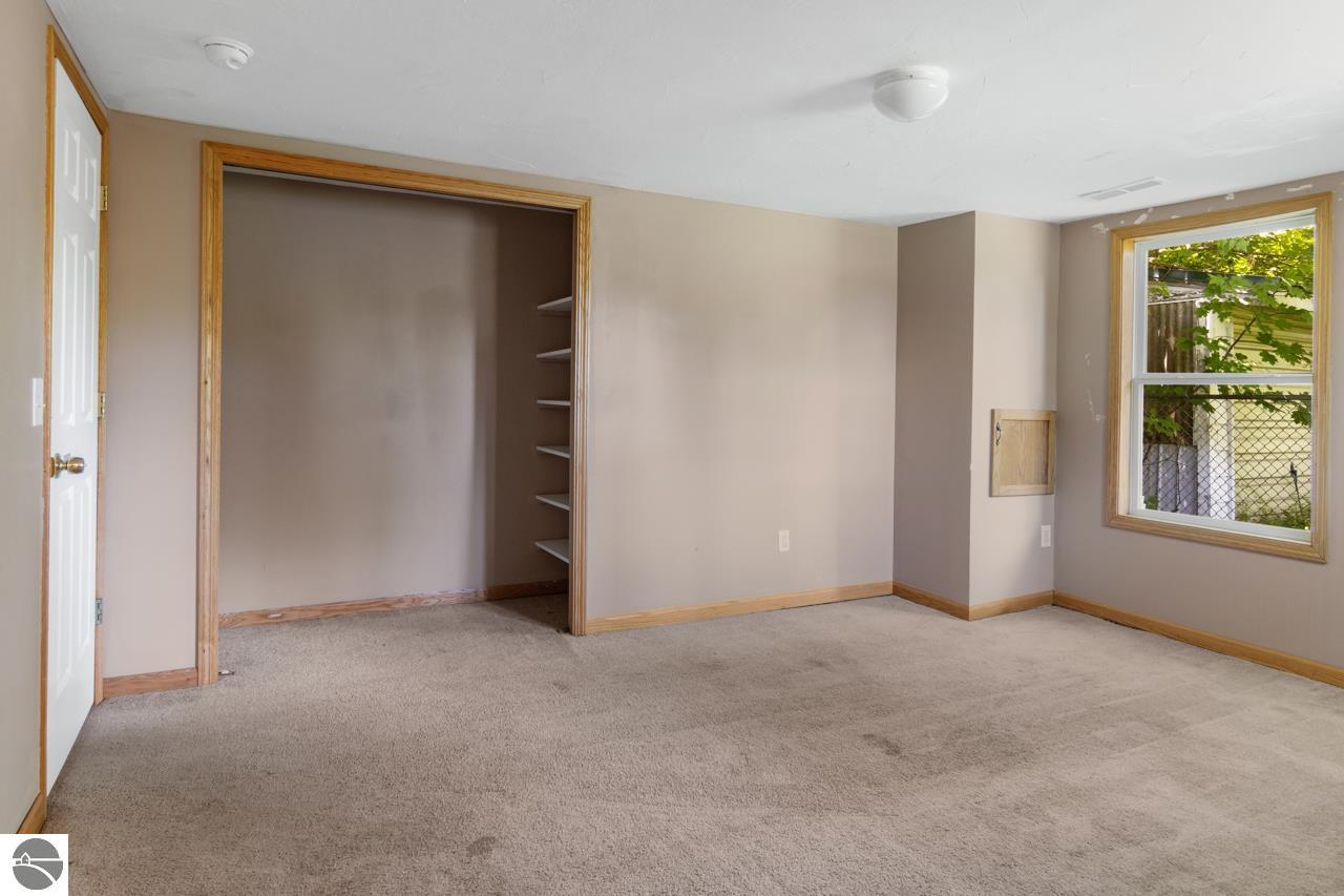 3862 Brook Drive