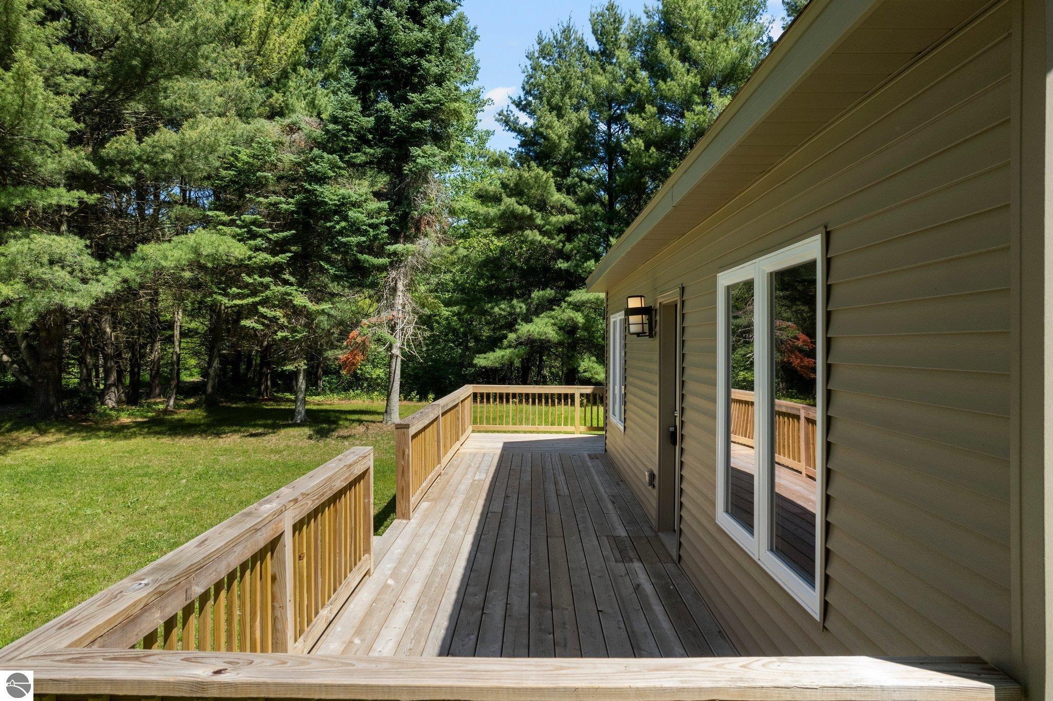6345 Wooden Bridge Road