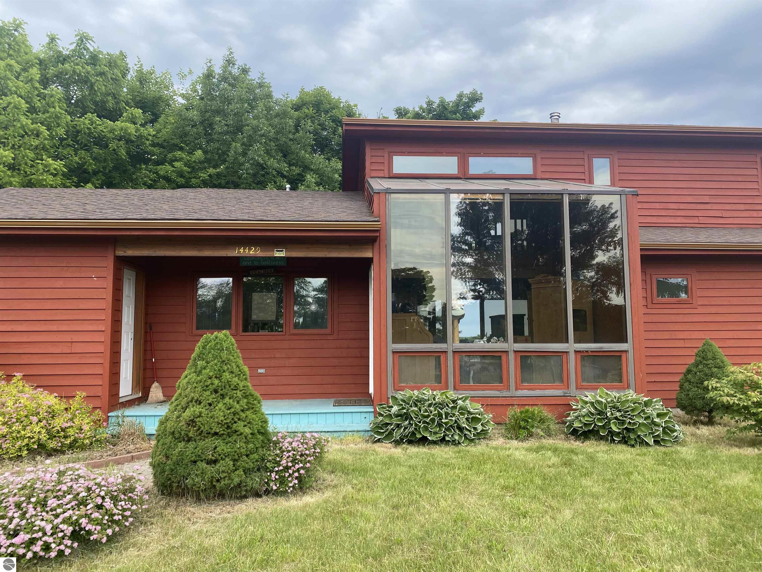 14429 Center Road