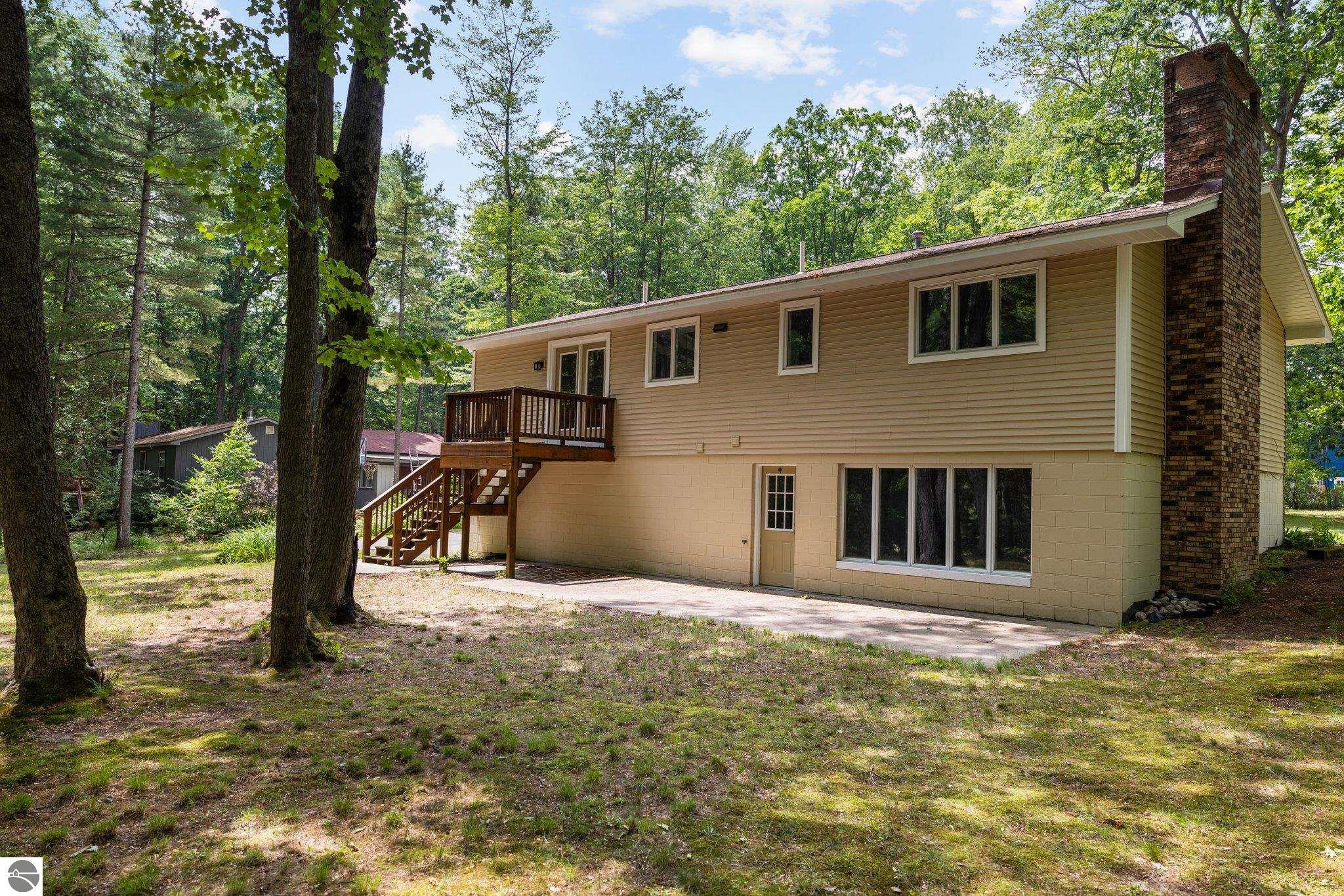 1513 Melody Lane