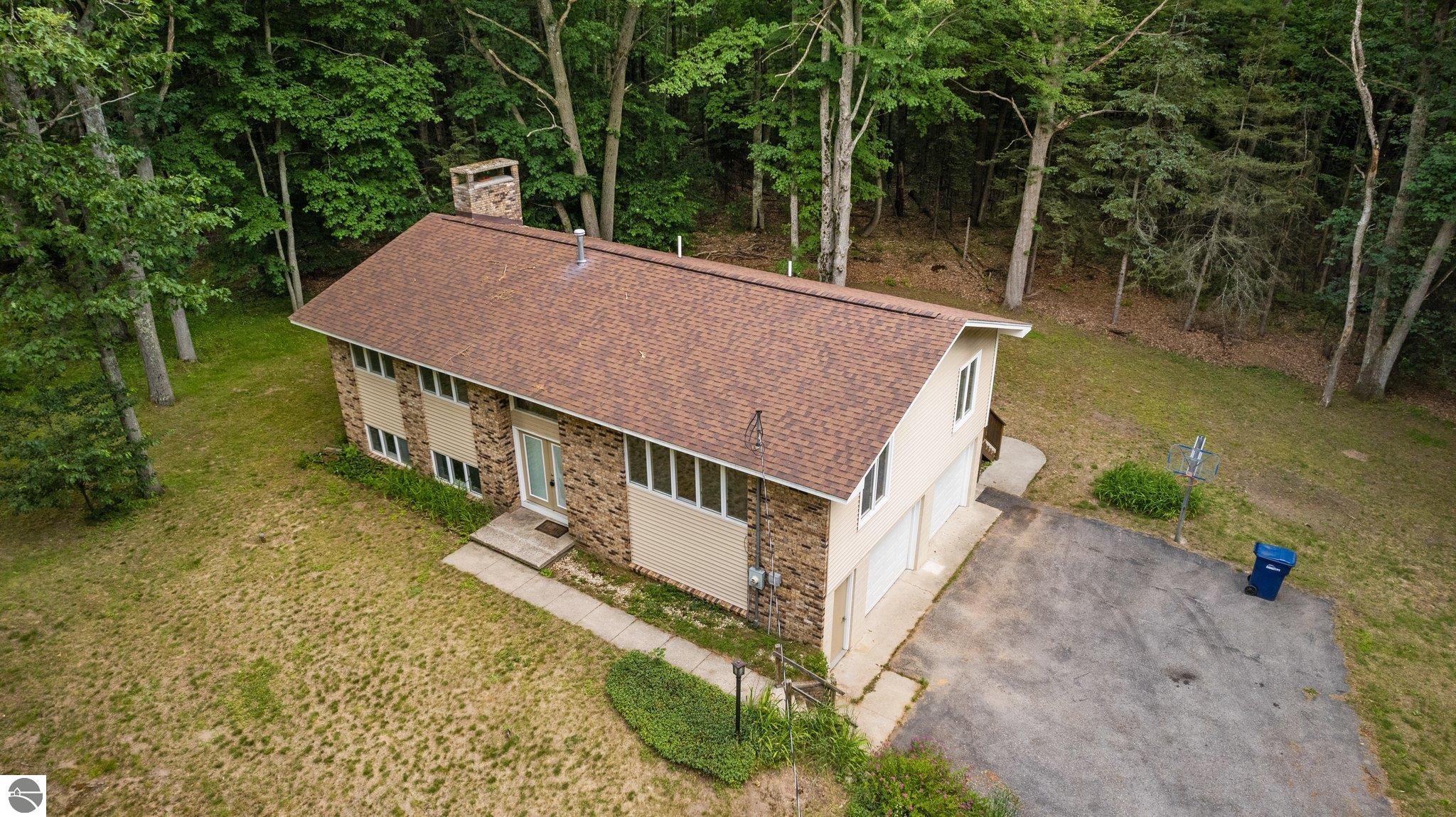 1513 Melody Lane