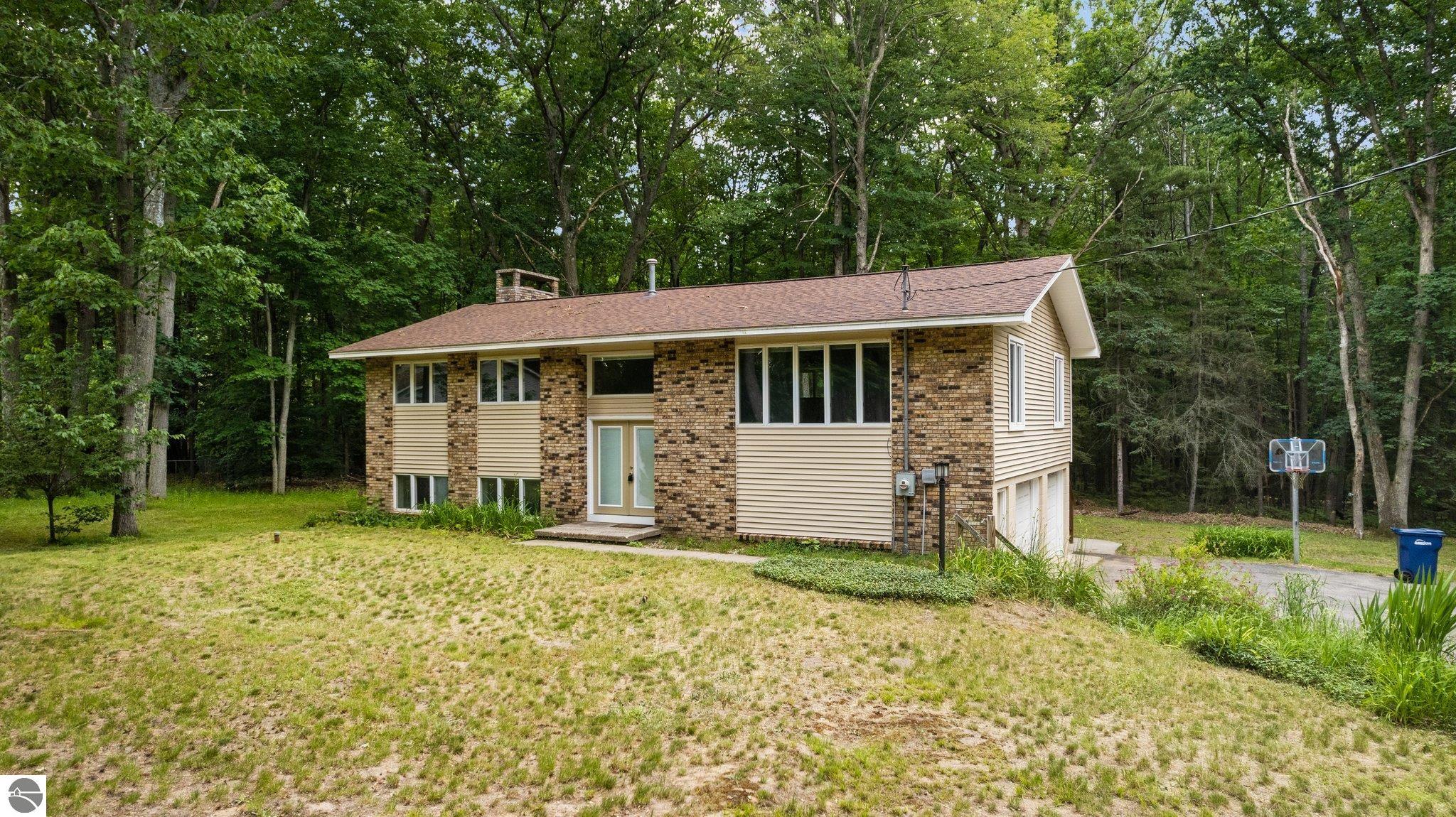 1513 Melody Lane