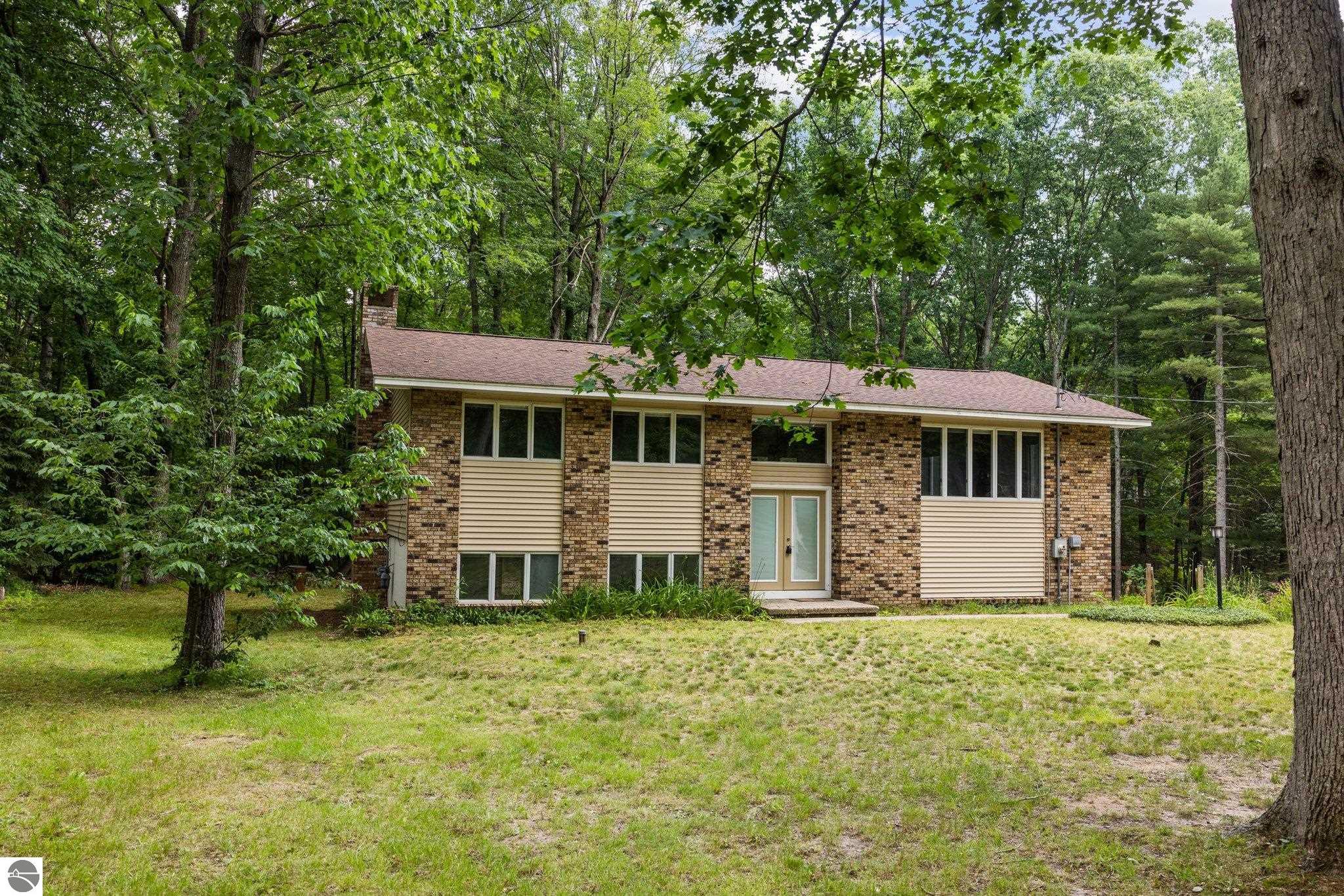 1513 Melody Lane