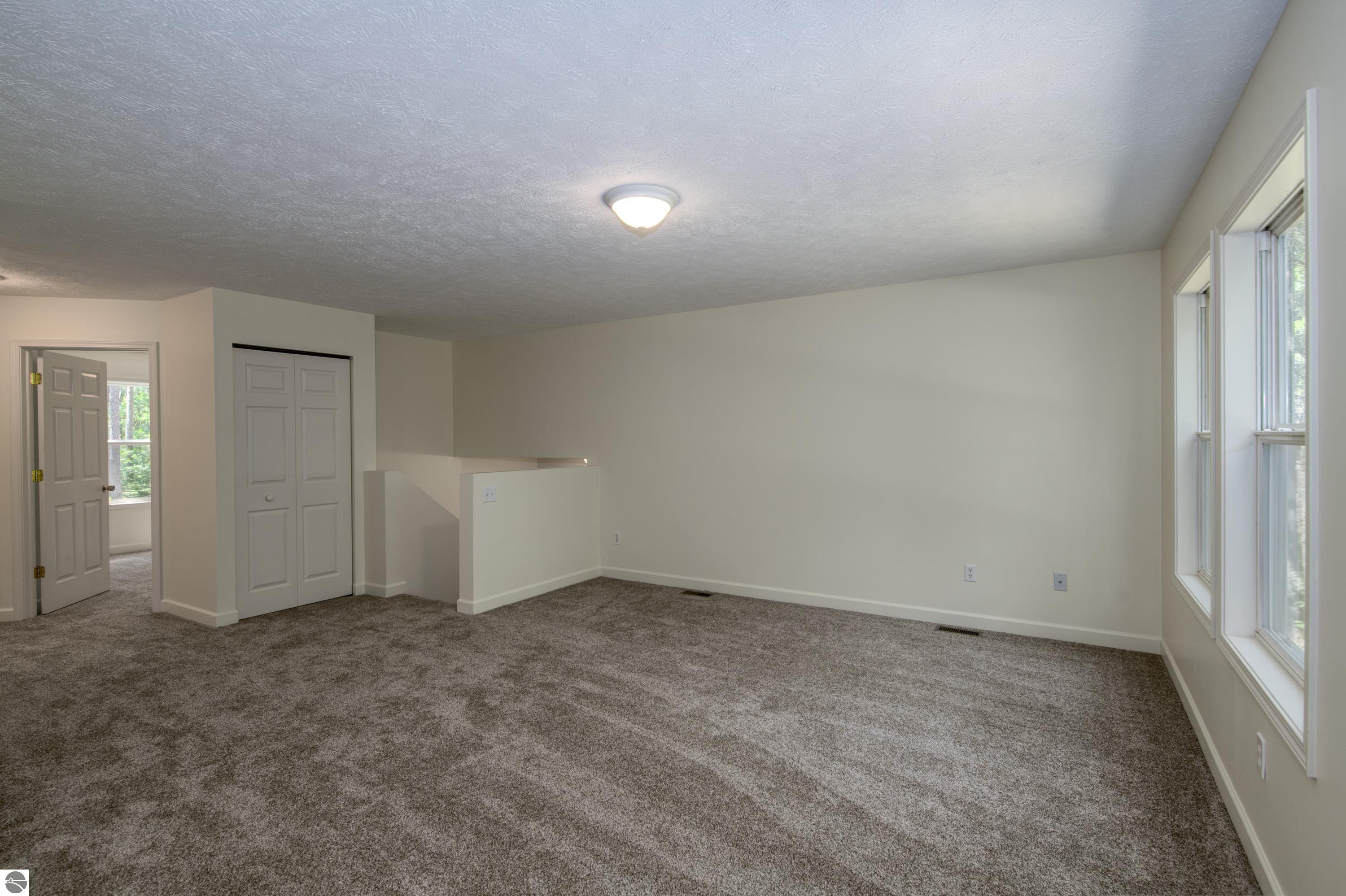 7173 Hall Creek Road