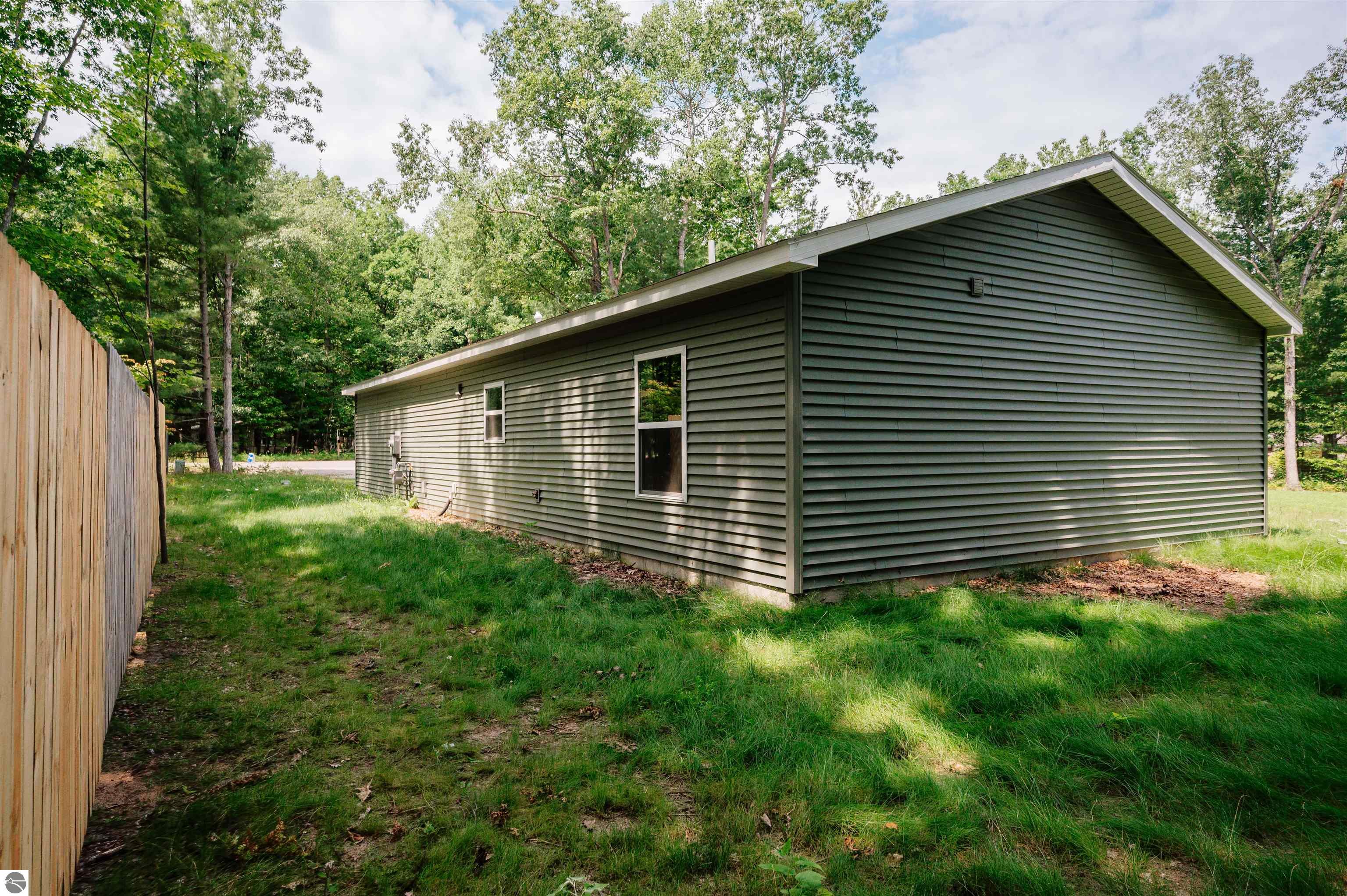 10213 Resort Trail