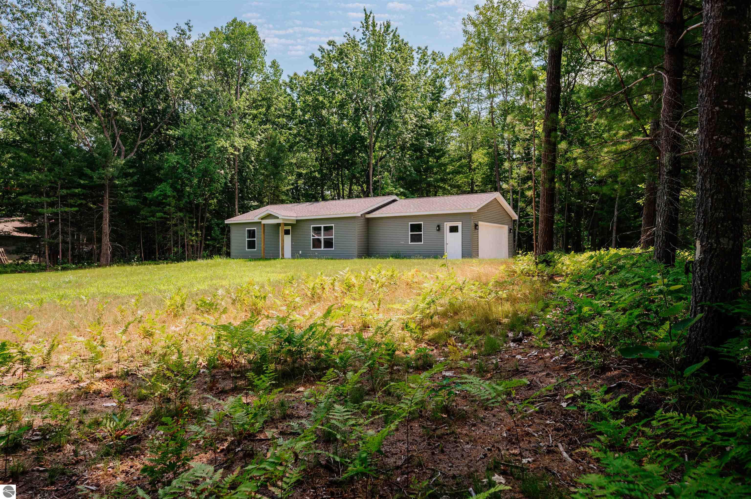 10213 Resort Trail