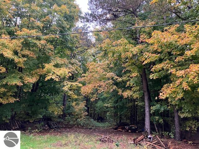 E W County Line Road