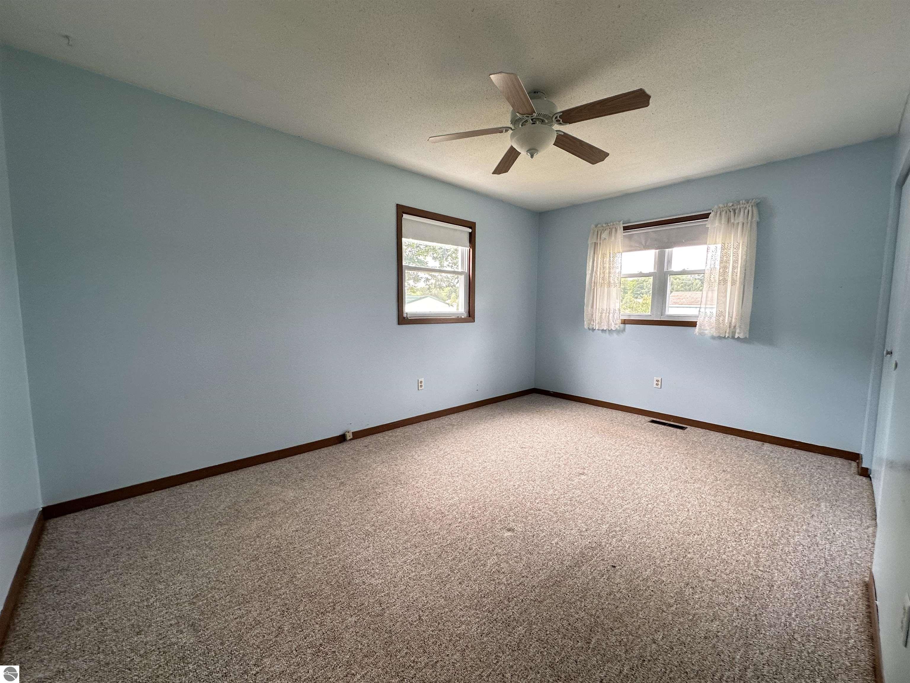 4500 N Manor Wood Drive