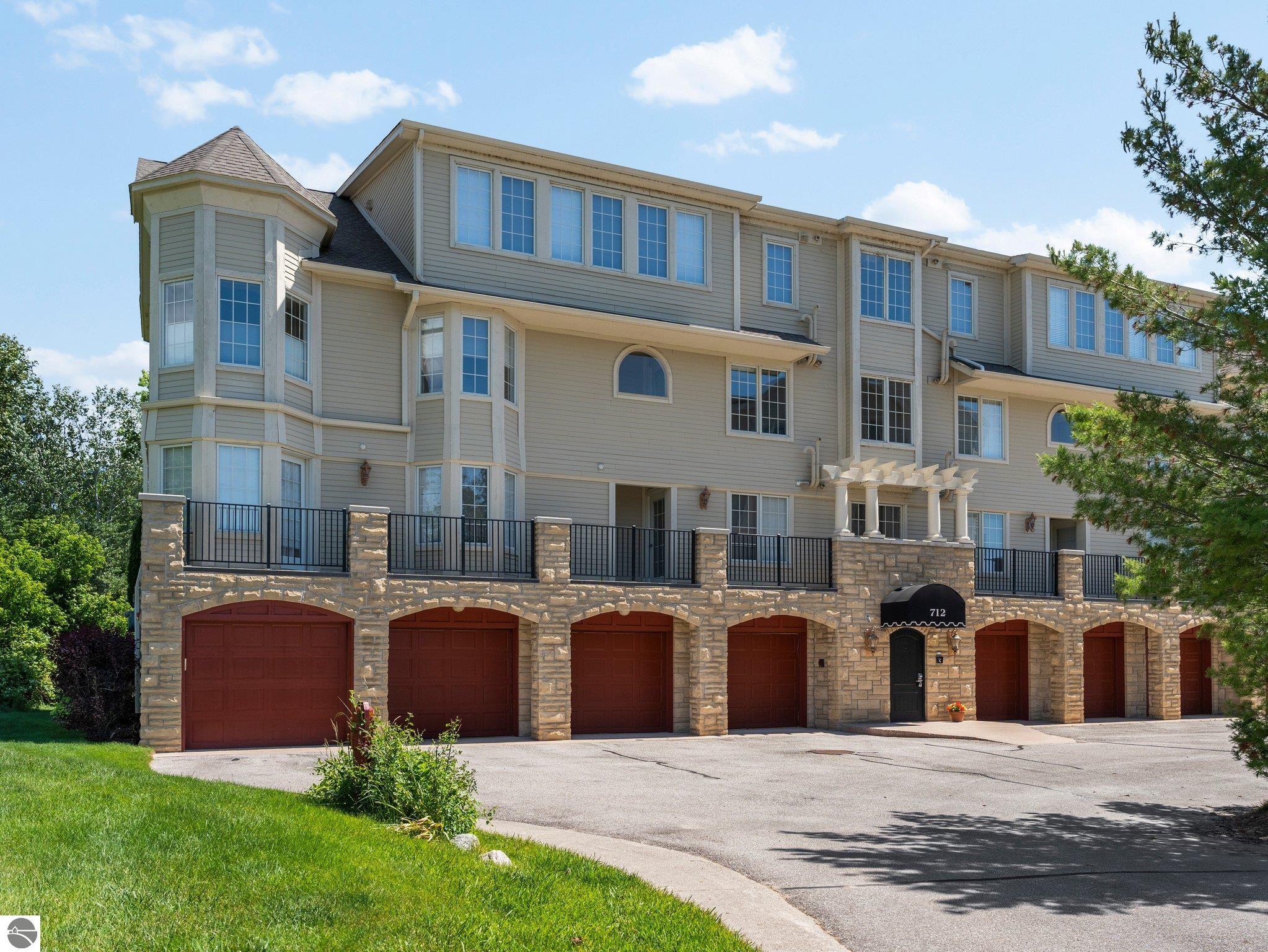 712 N Dockside Circle # 4 Unit: G-4