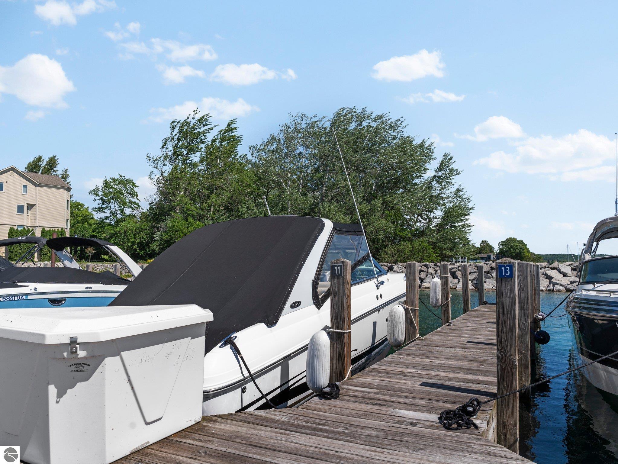712 N Dockside Circle # 4 Unit: G-4