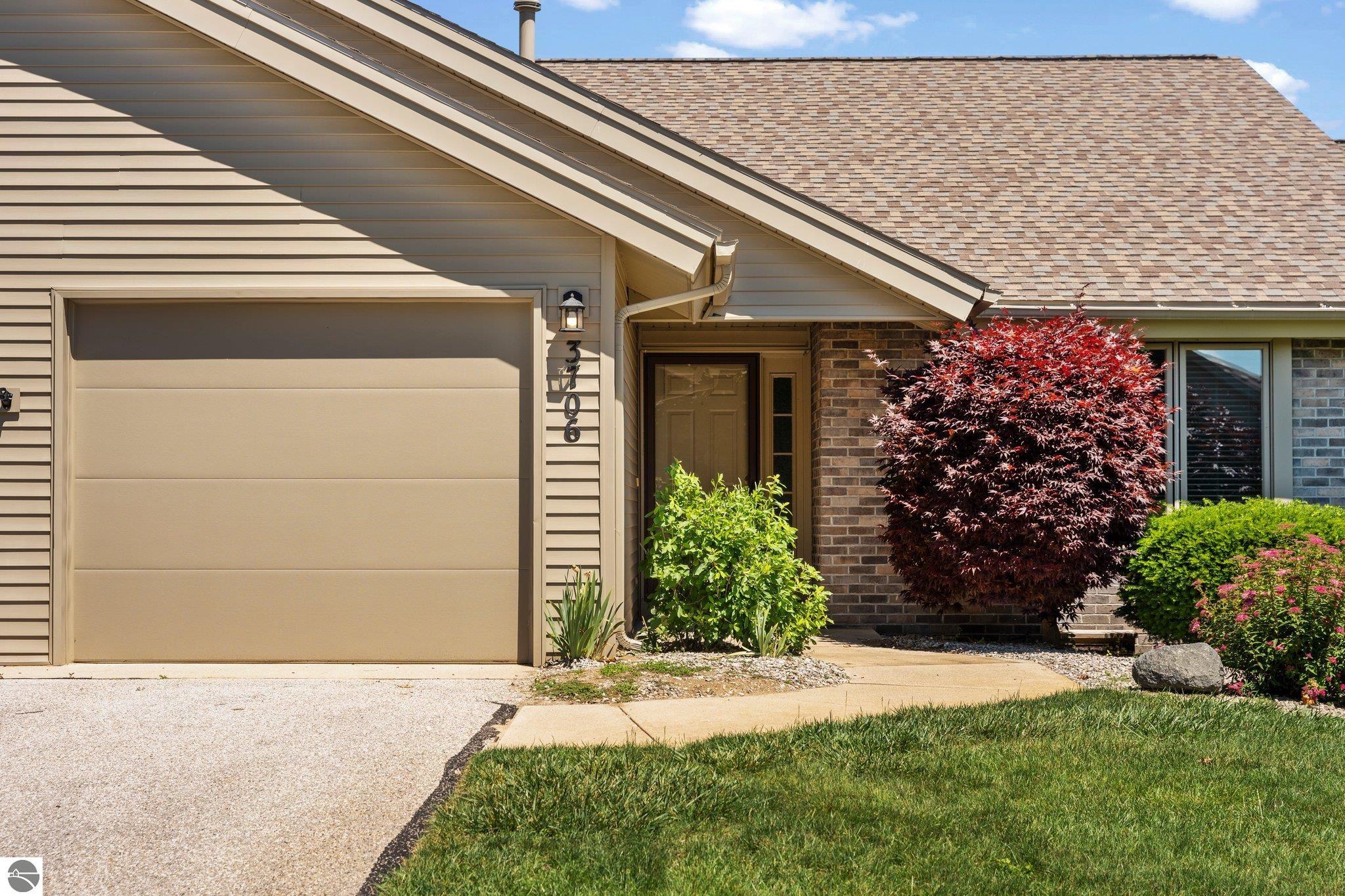 3706 Eastview Drive