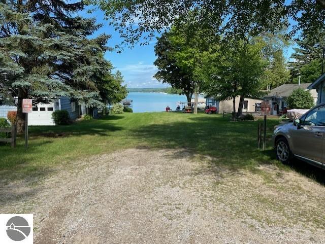 12498 SW Torch Lake Drive