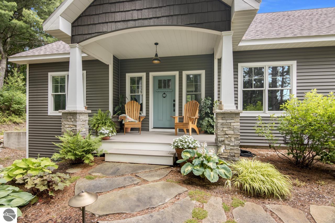 8707 S Lakeview Ridge Trail
