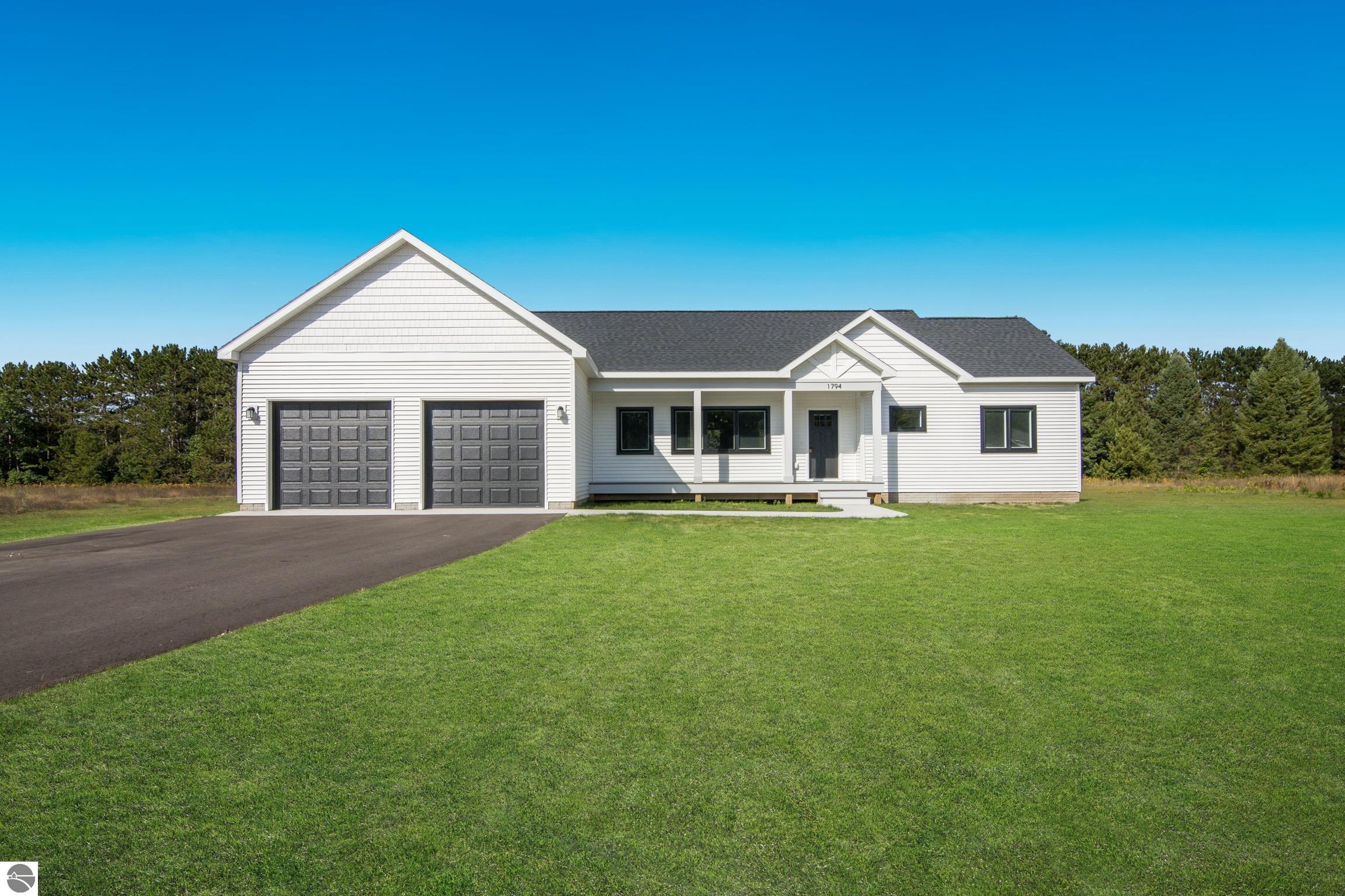 1794 Mary Lou Manor