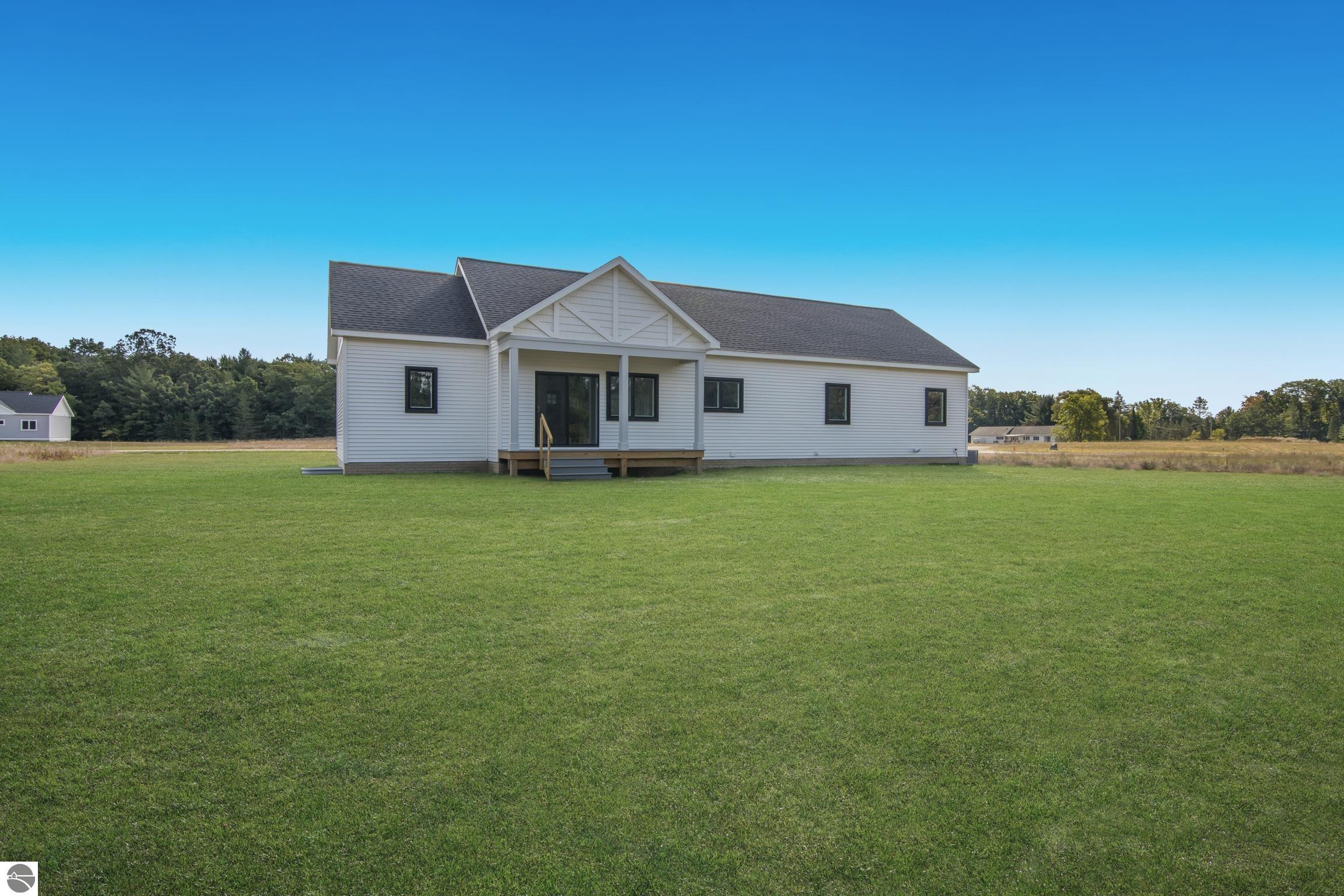 1794 Mary Lou Manor