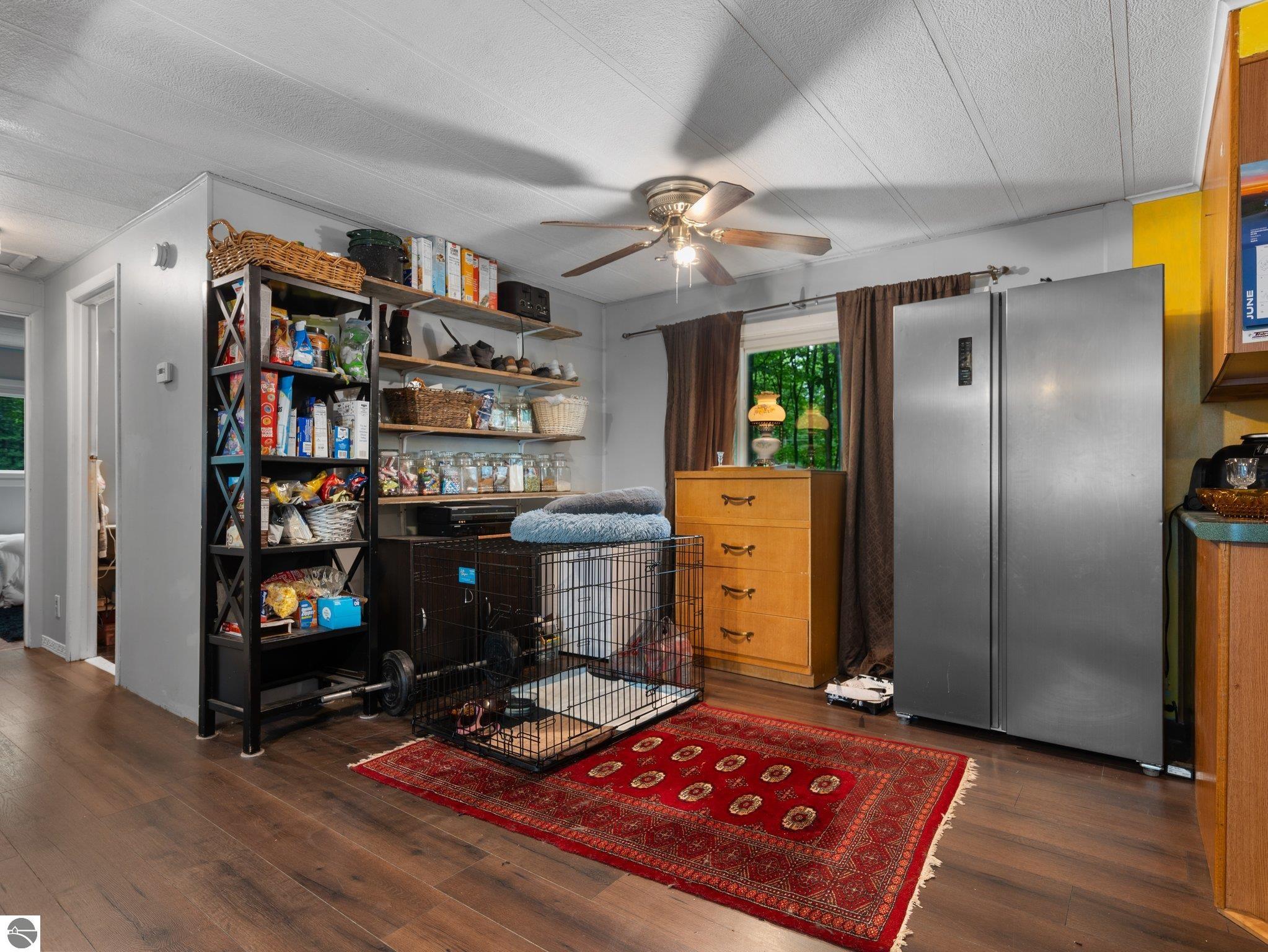202 W Sharon Road, SW
