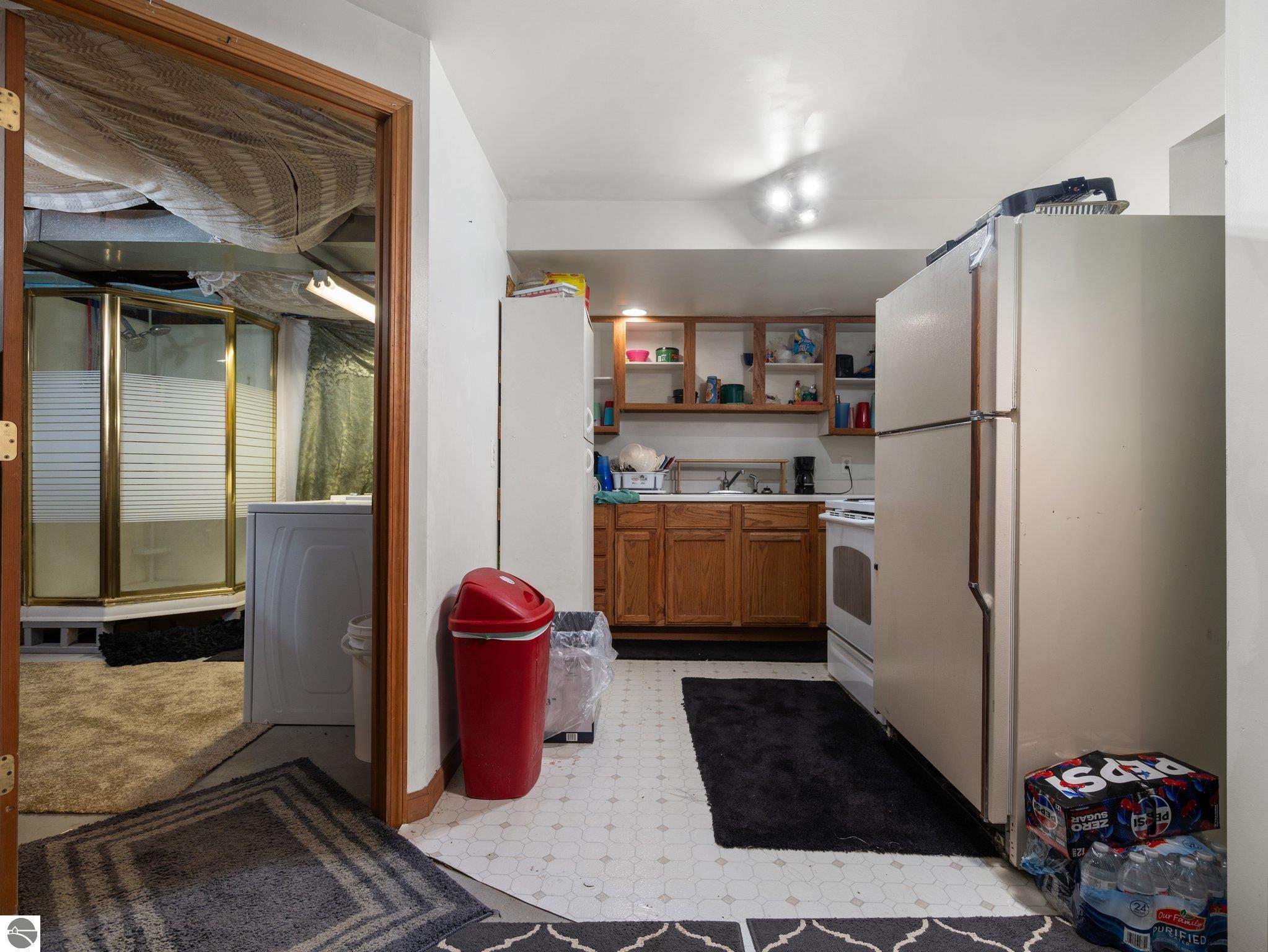202 W Sharon Road, SW