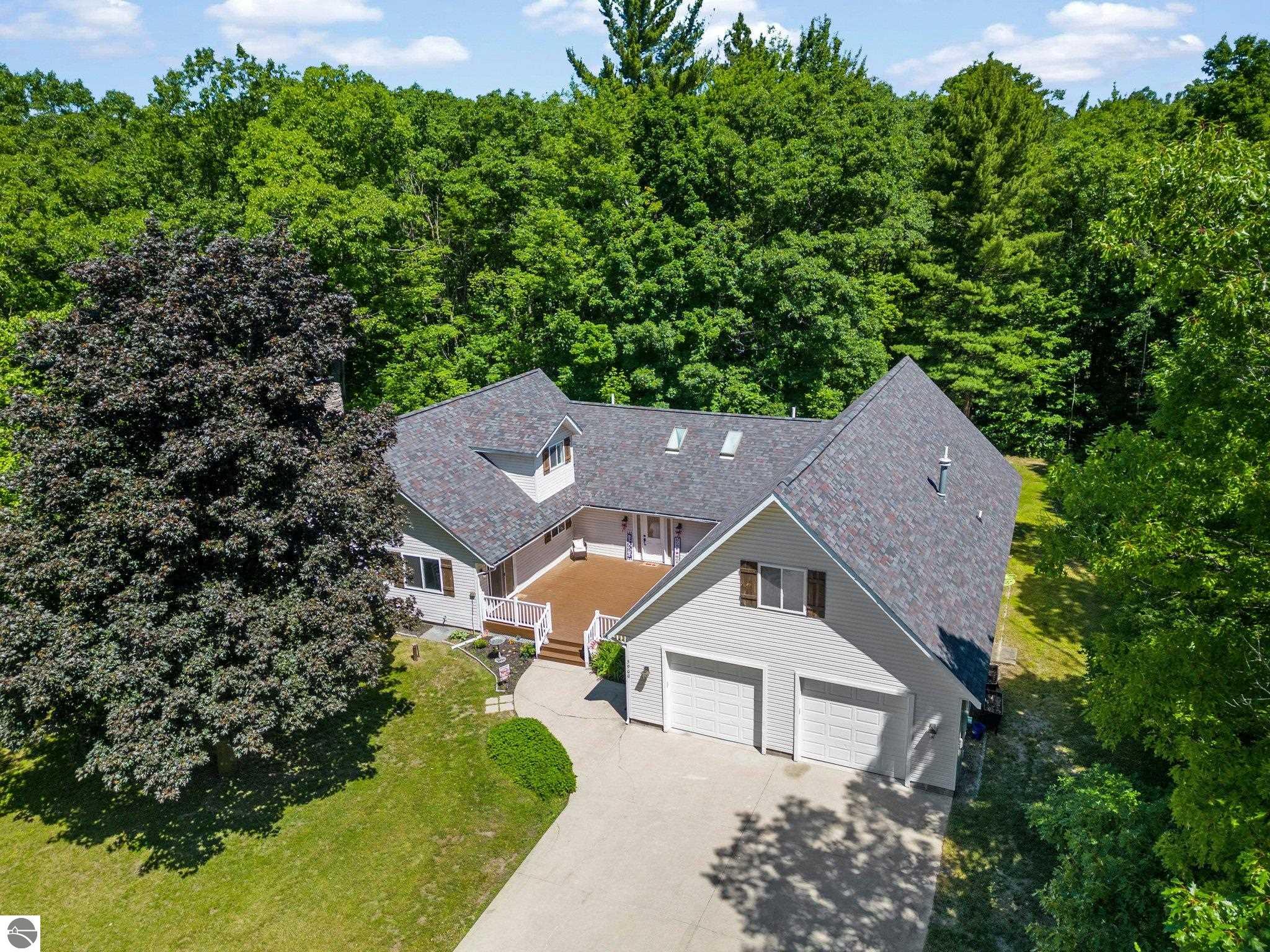 5900 Agren Road