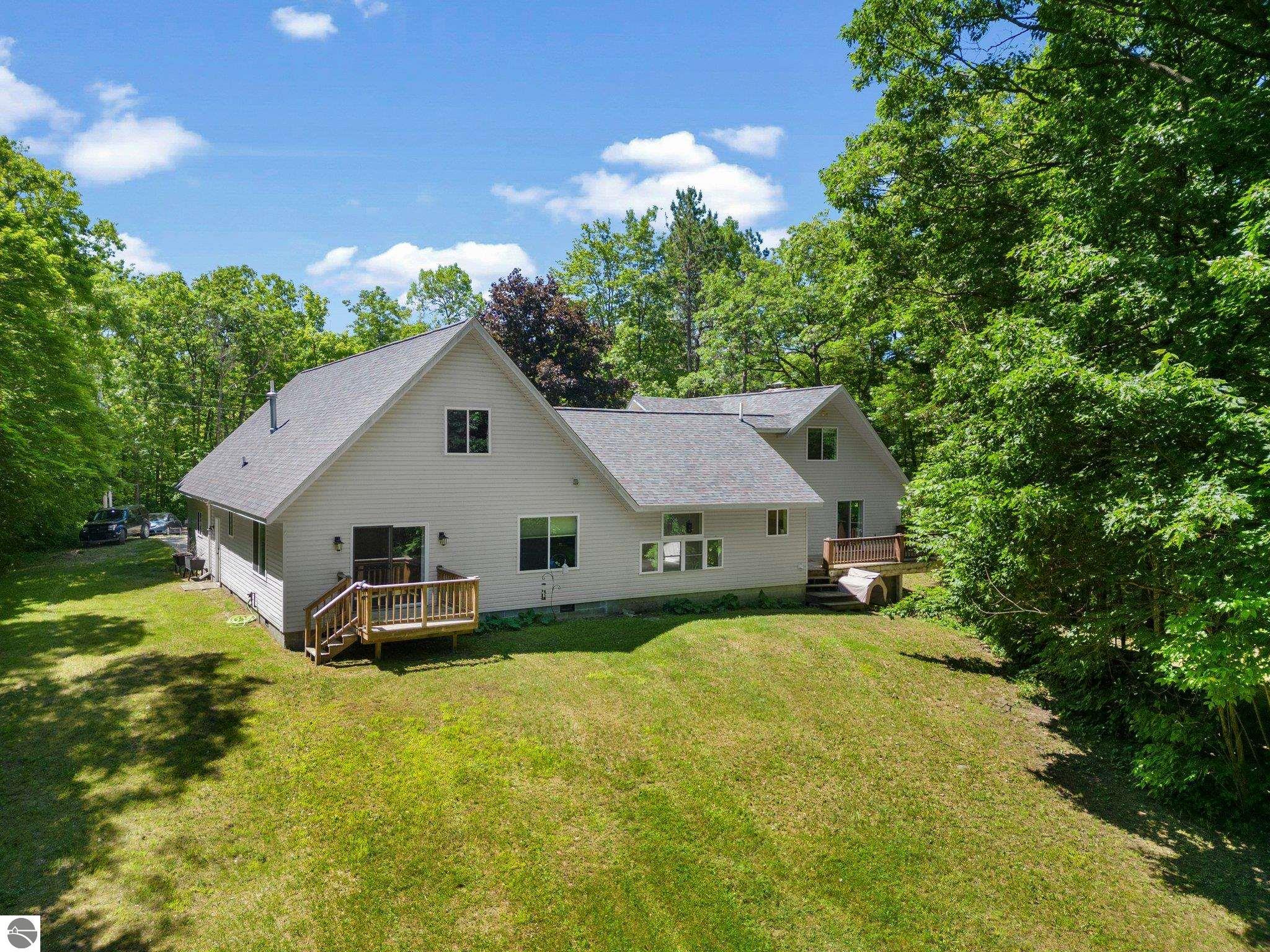 5900 Agren Road
