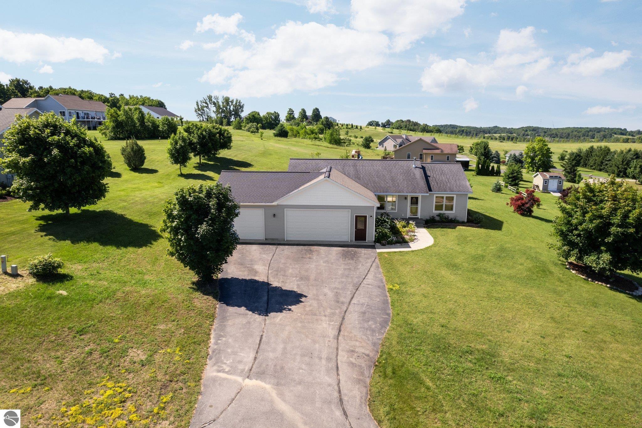 11116 E Meadow View Drive
