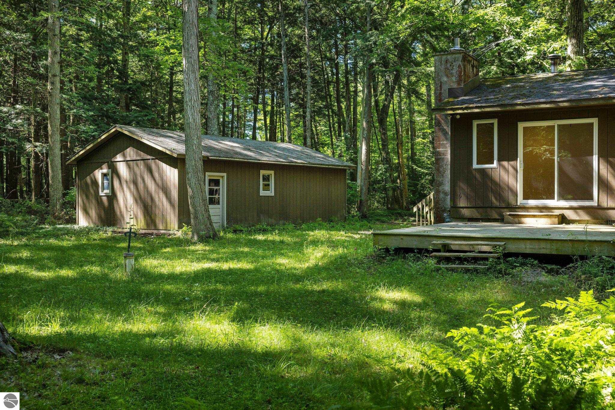 2823 Neahtawanta Road