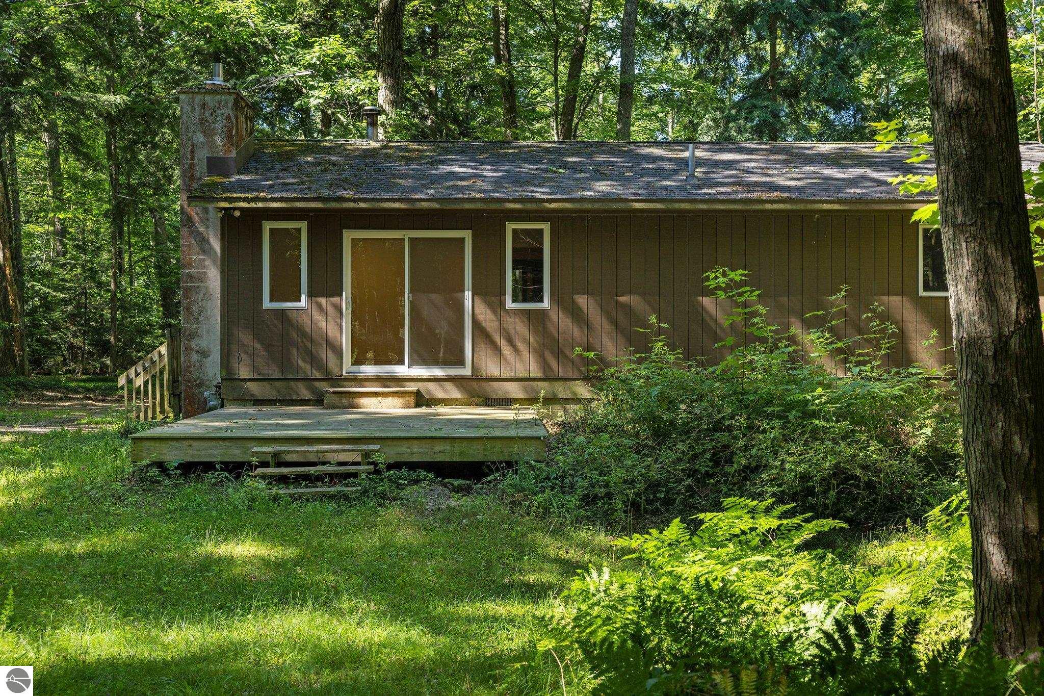 2823 Neahtawanta Road