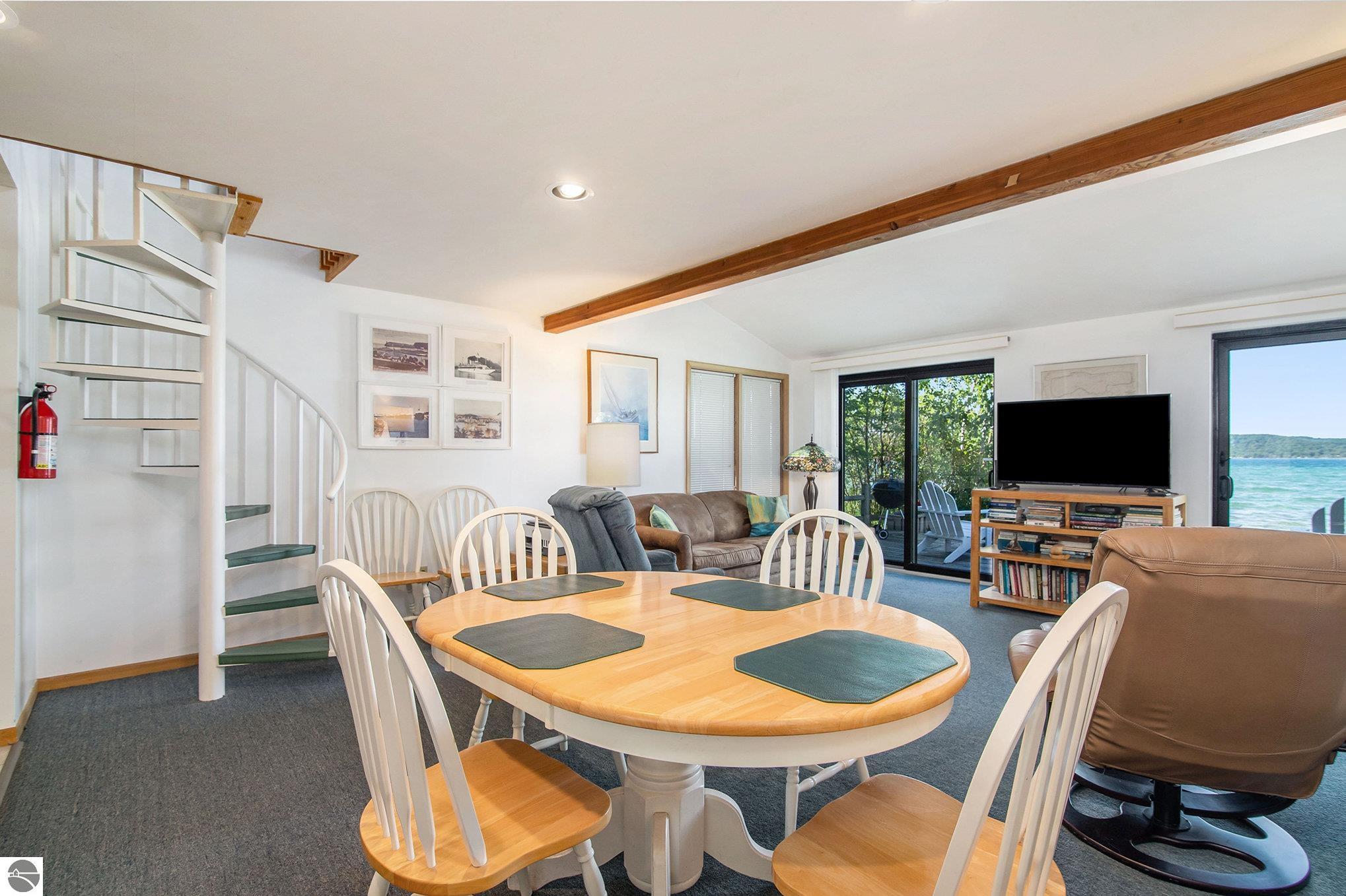 4035 Crystal Drive