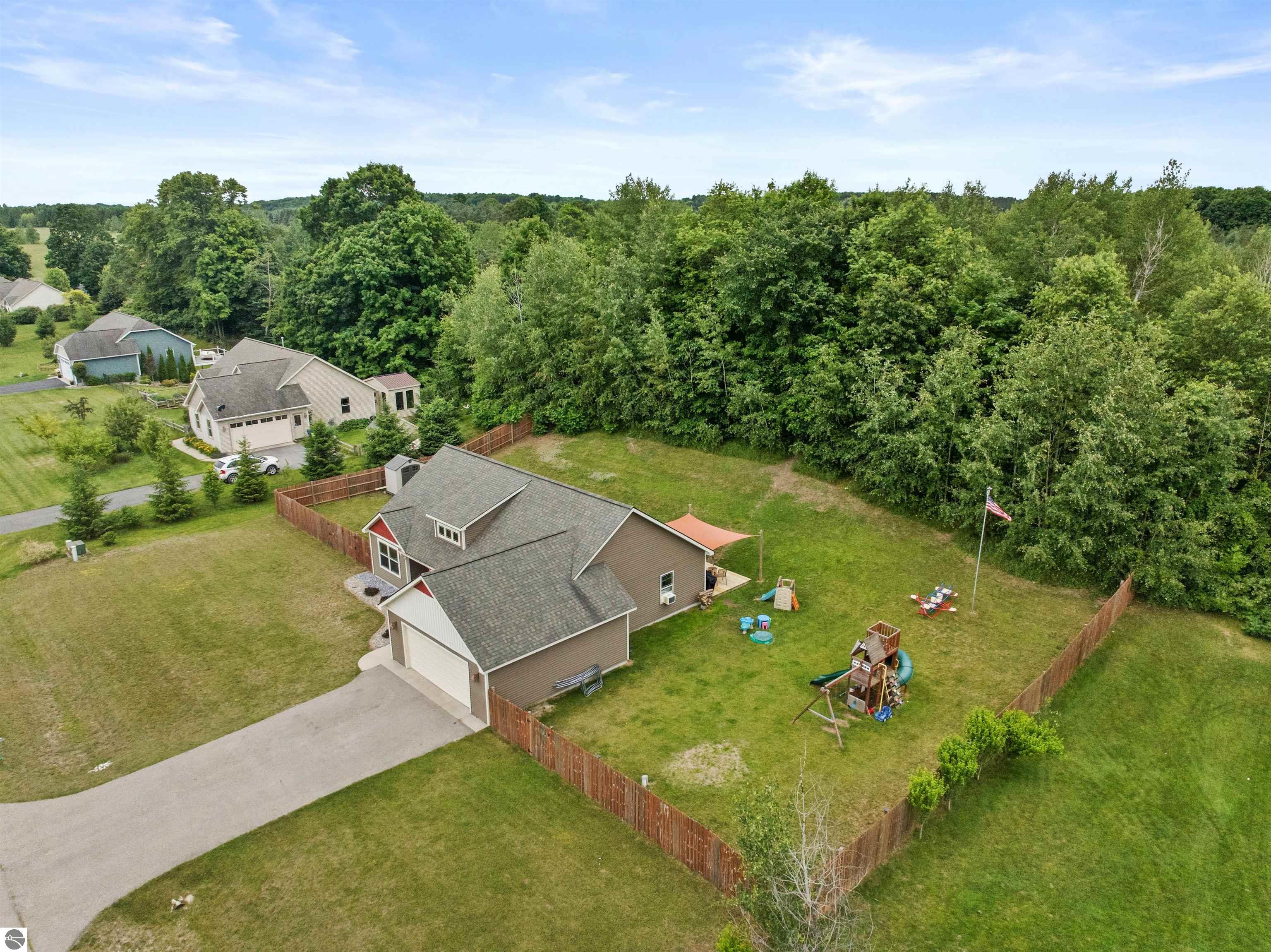 4641 Birdie Lane