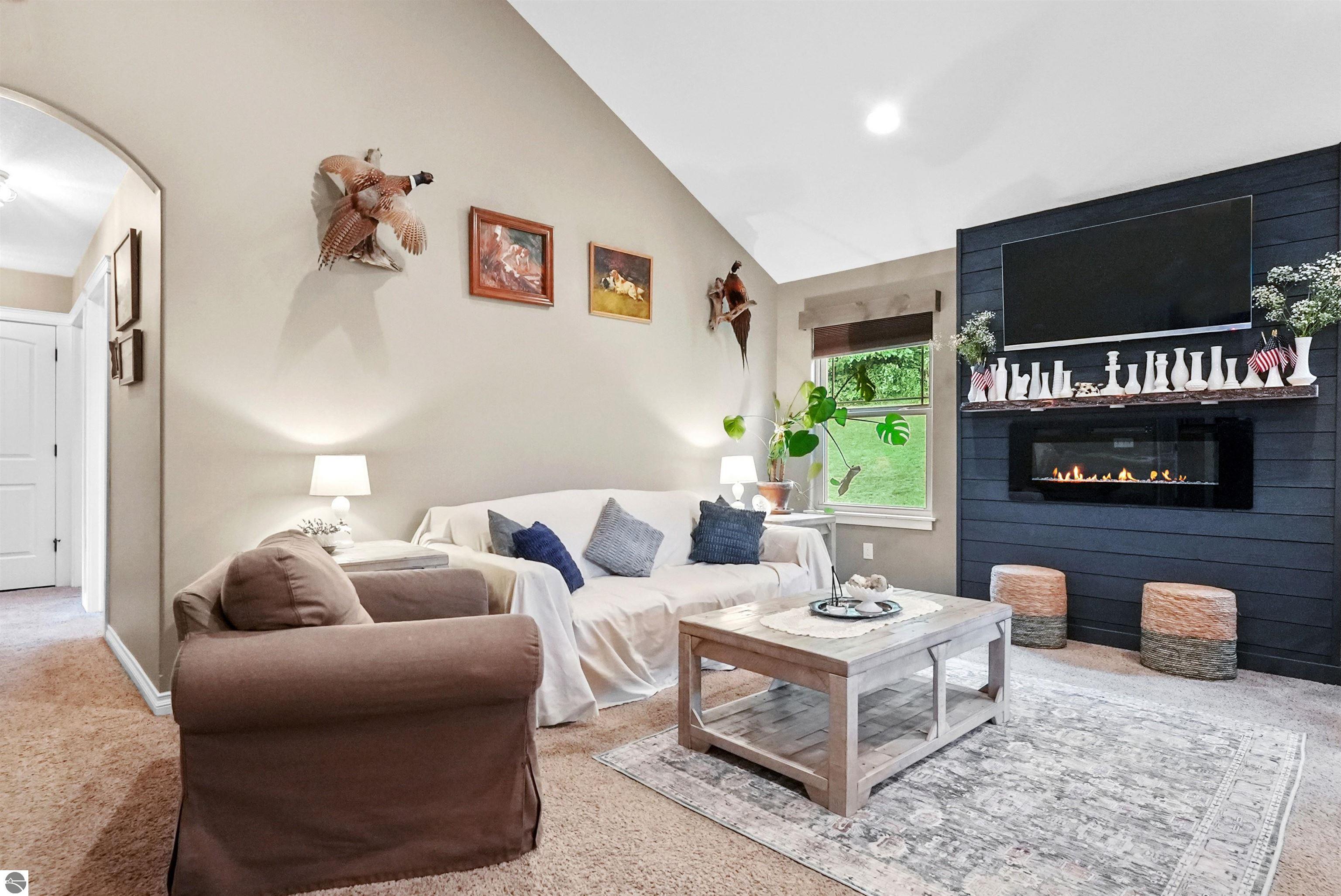 4641 Birdie Lane