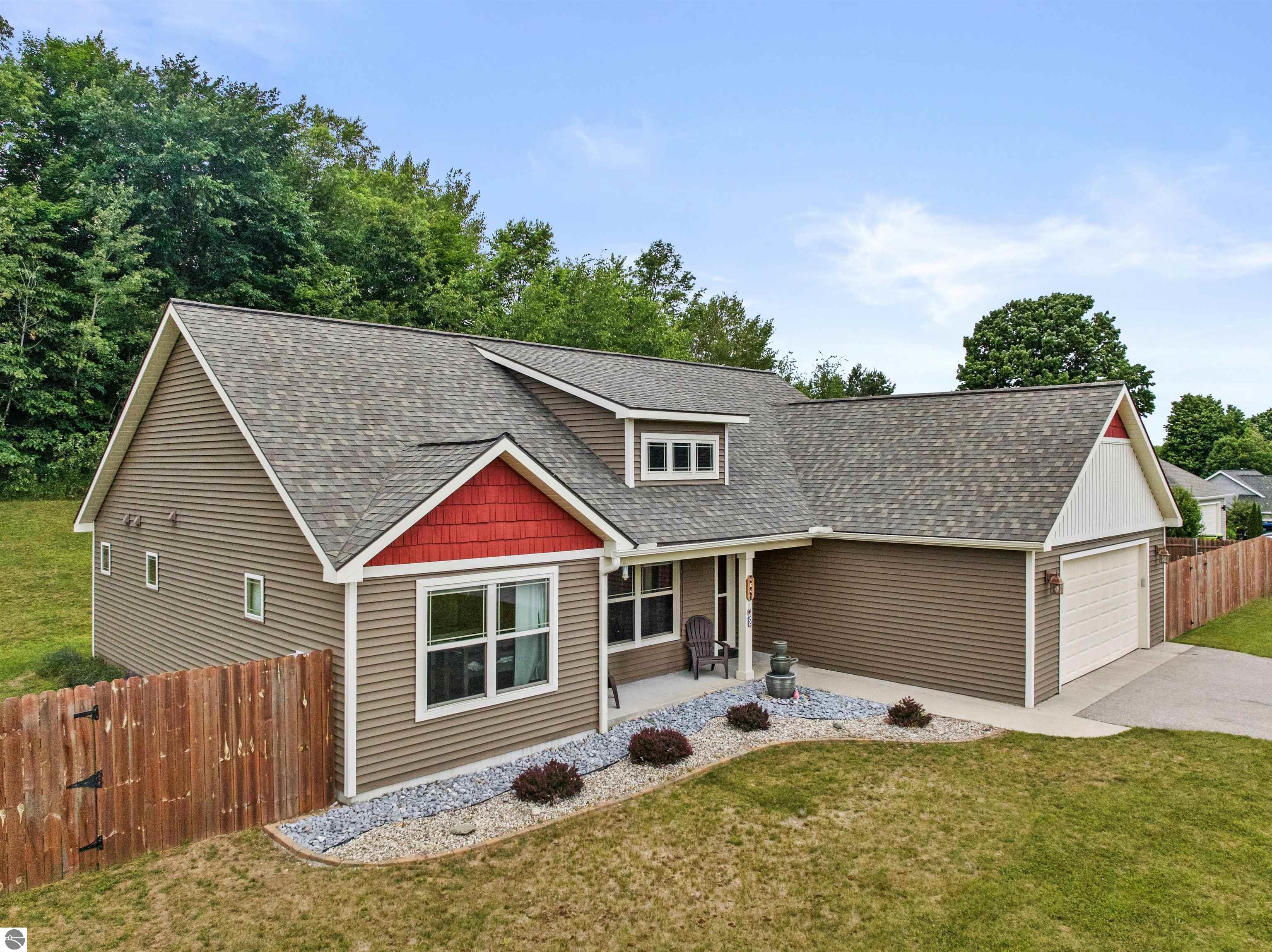 4641 Birdie Lane