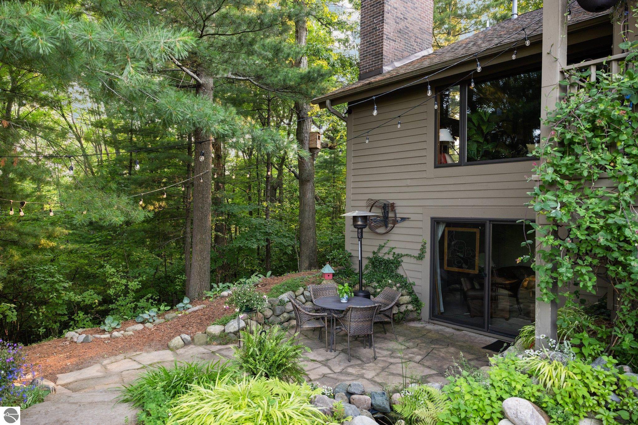 6269 Summit Court