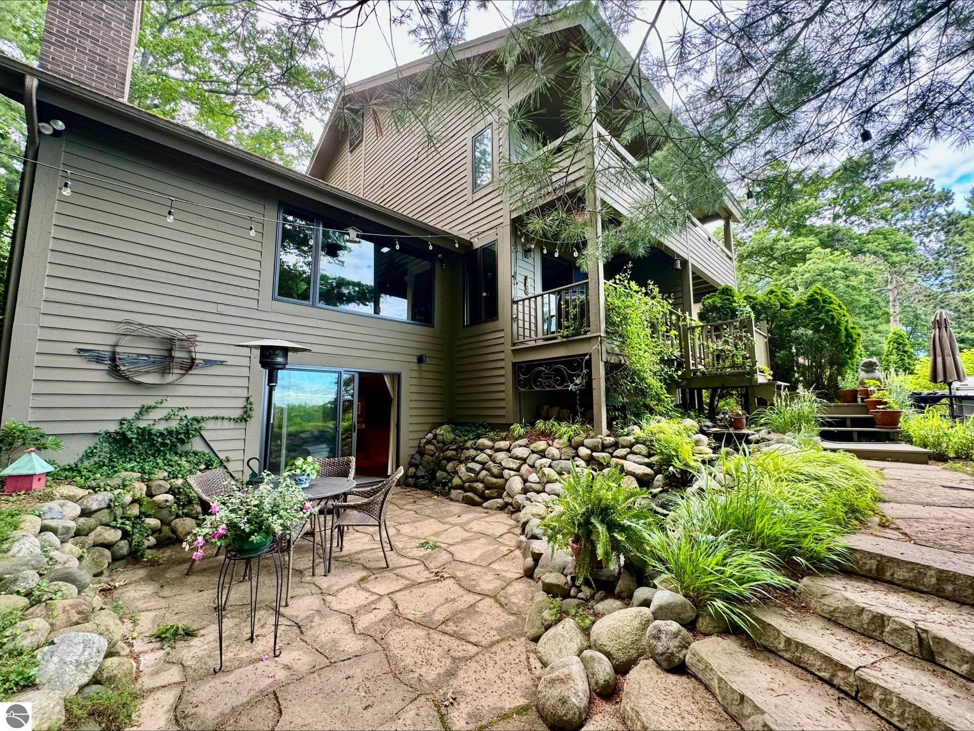 6269 Summit Court