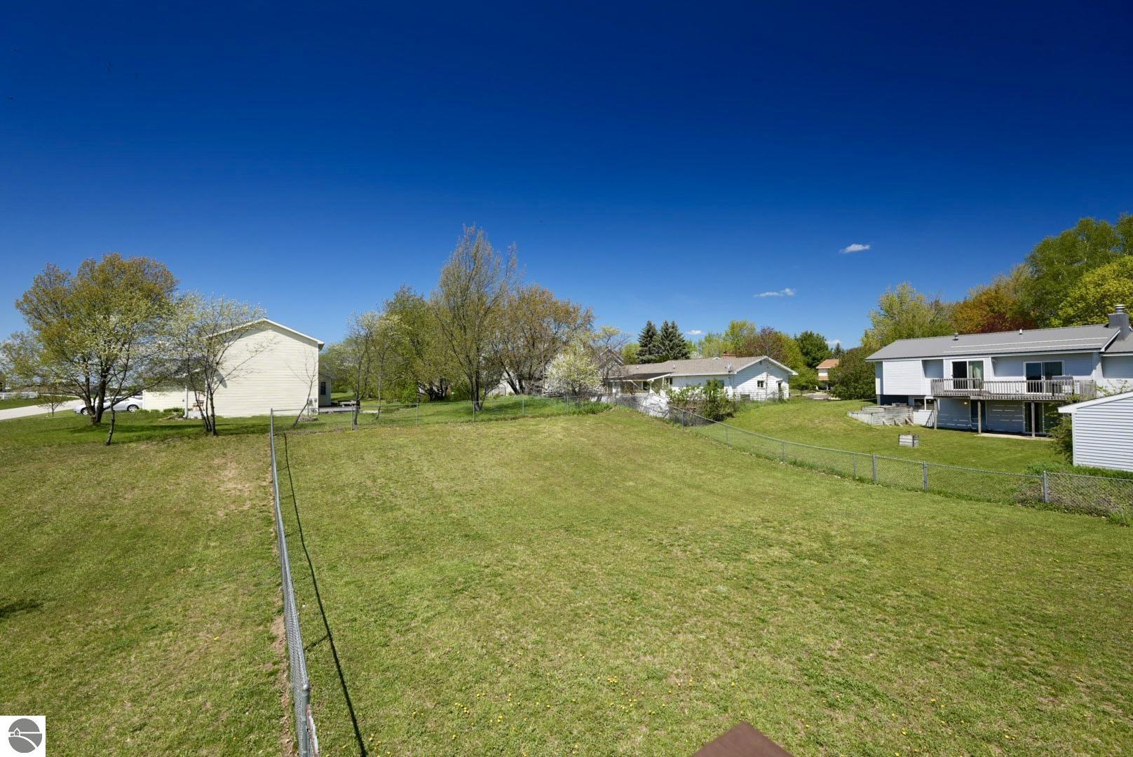 3662 Fieldcrest Lane