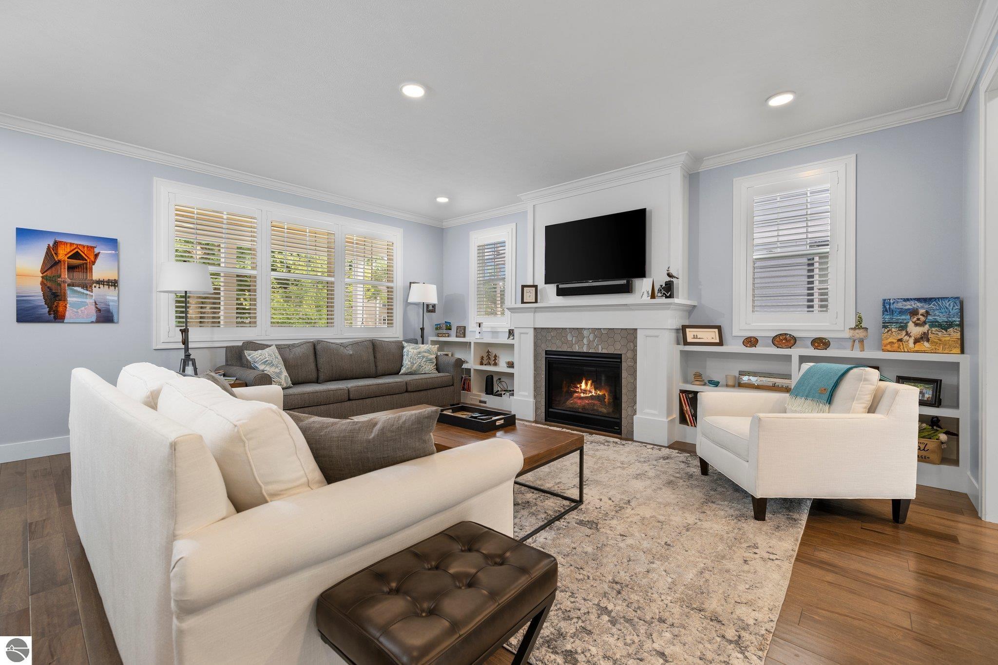1320 S Union