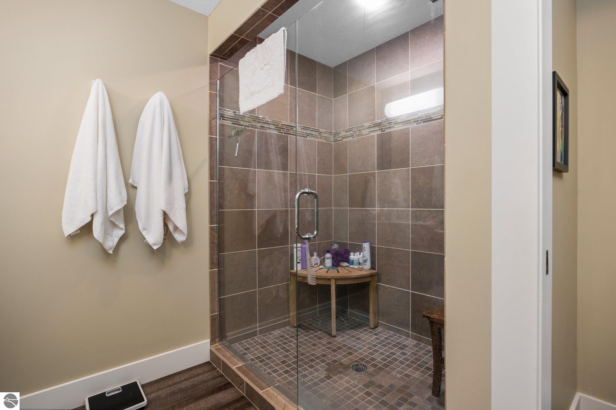 513 N Saint Marys Street # 4