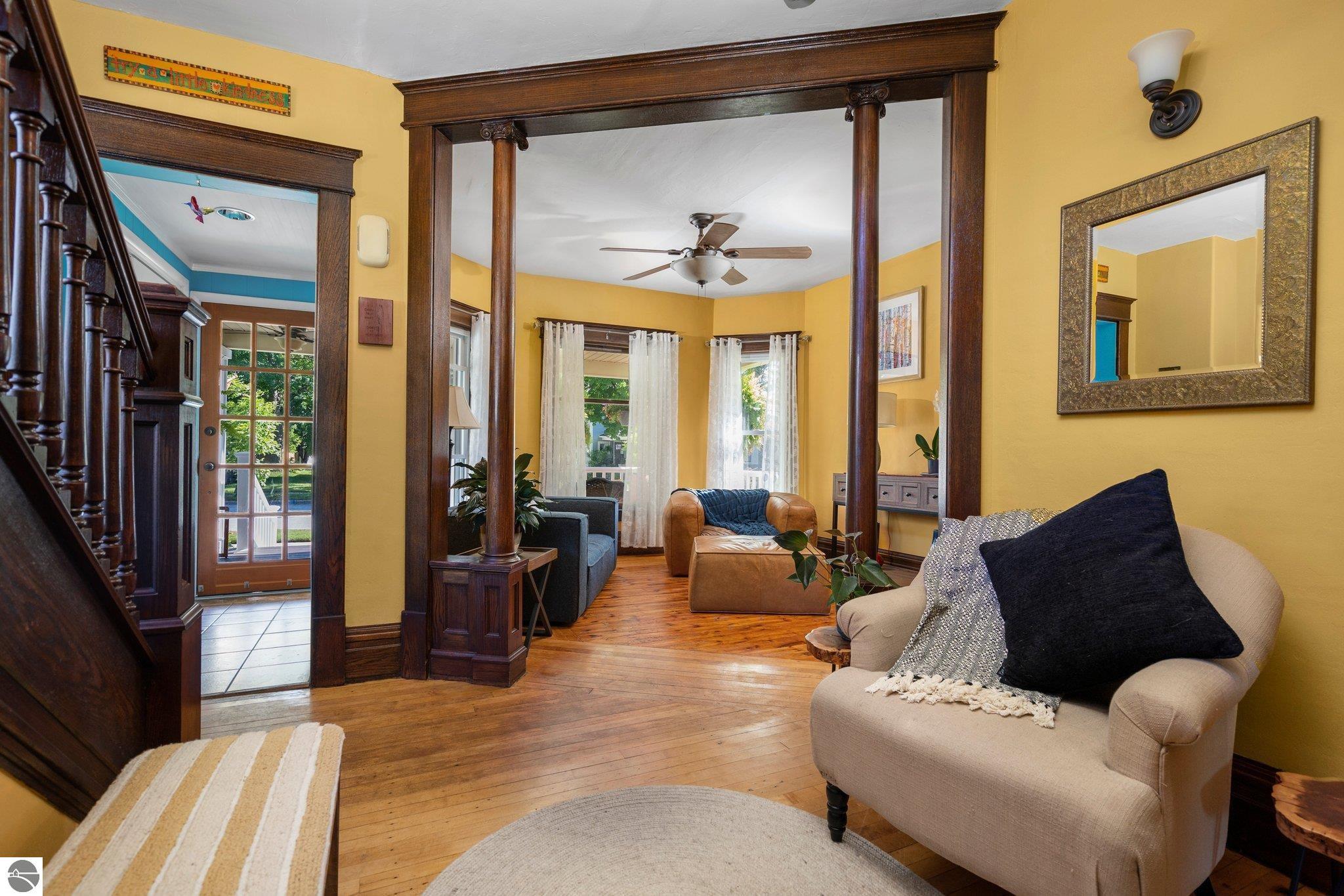 310 W Twelfth Street