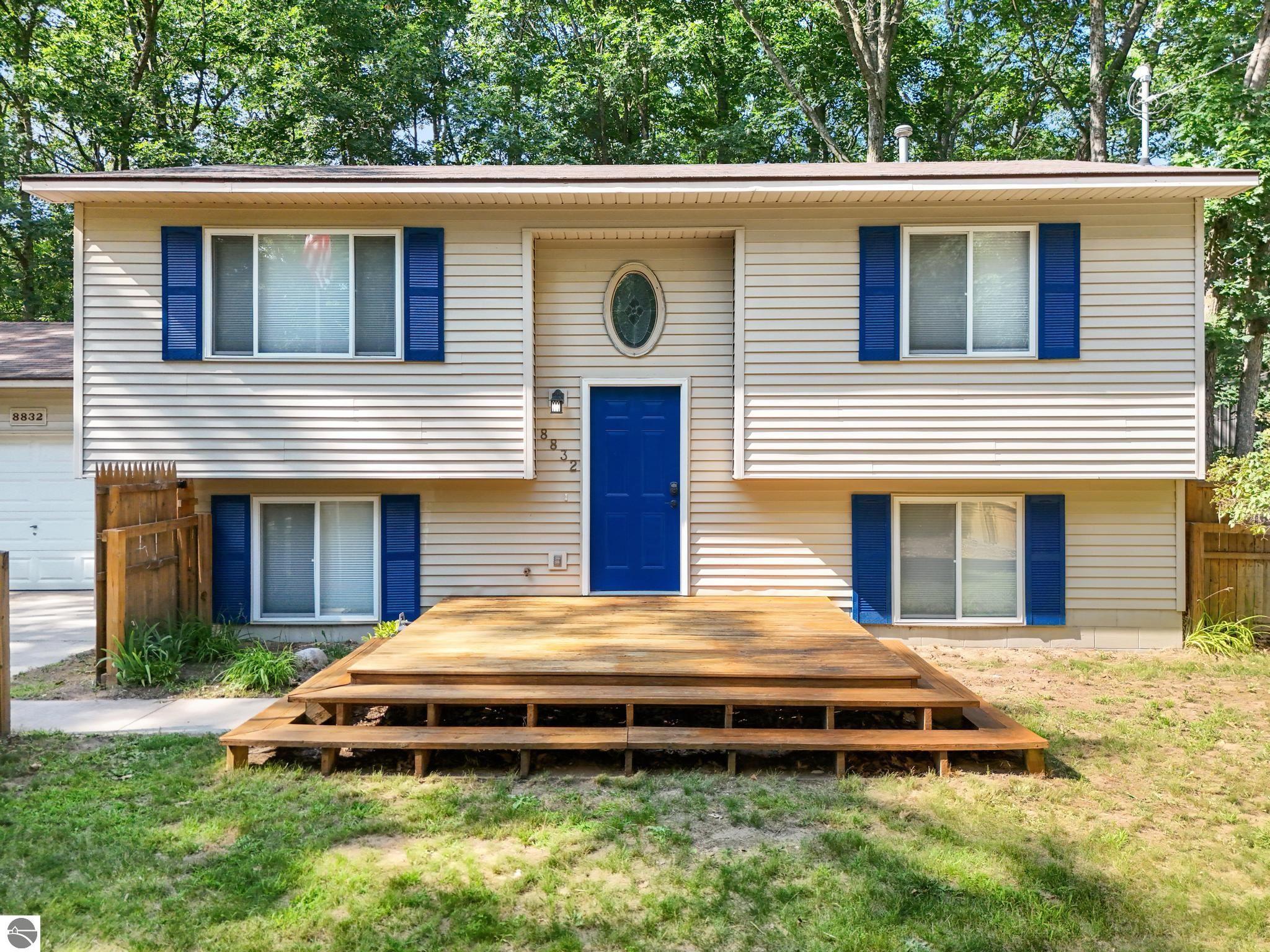 8832 South Road