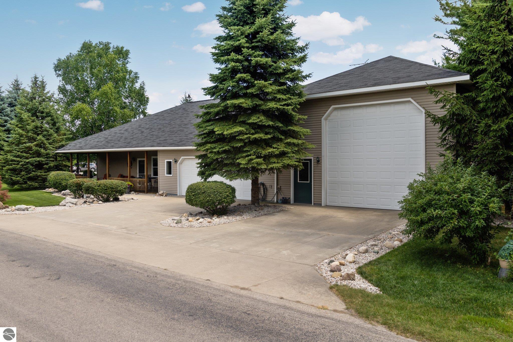 10534 E Cherry Bend Road