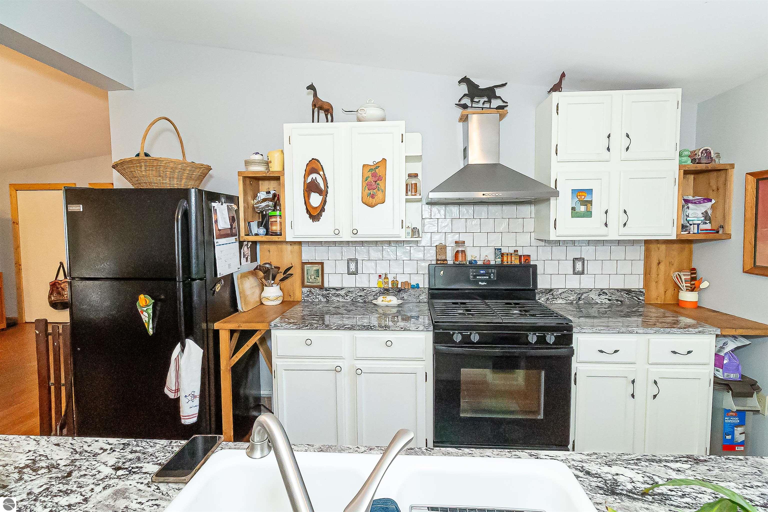 131 S Benzie Boulevard