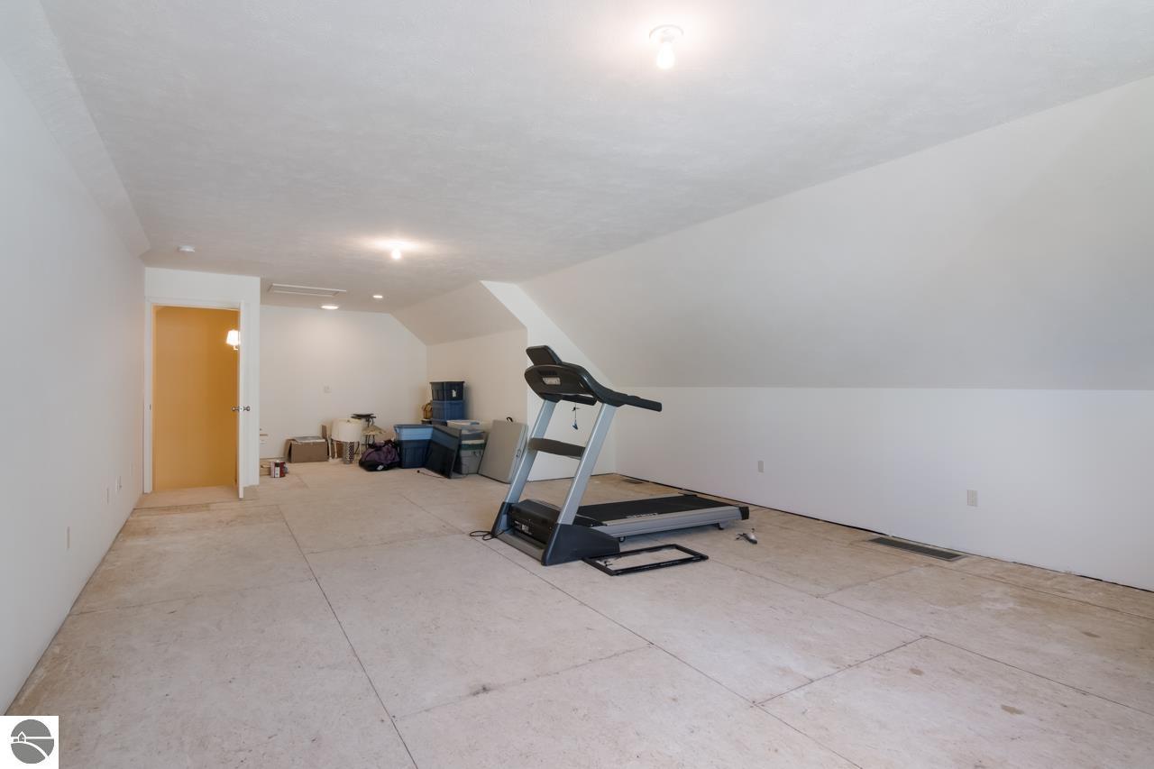 114 Fairway Hills Drive