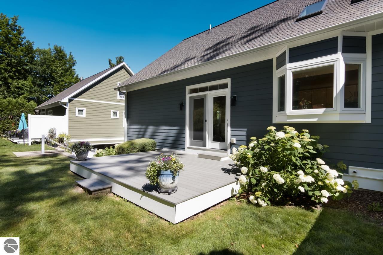 114 Fairway Hills Drive