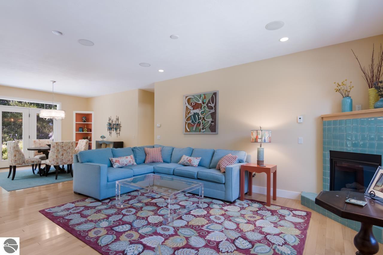 114 Fairway Hills Drive