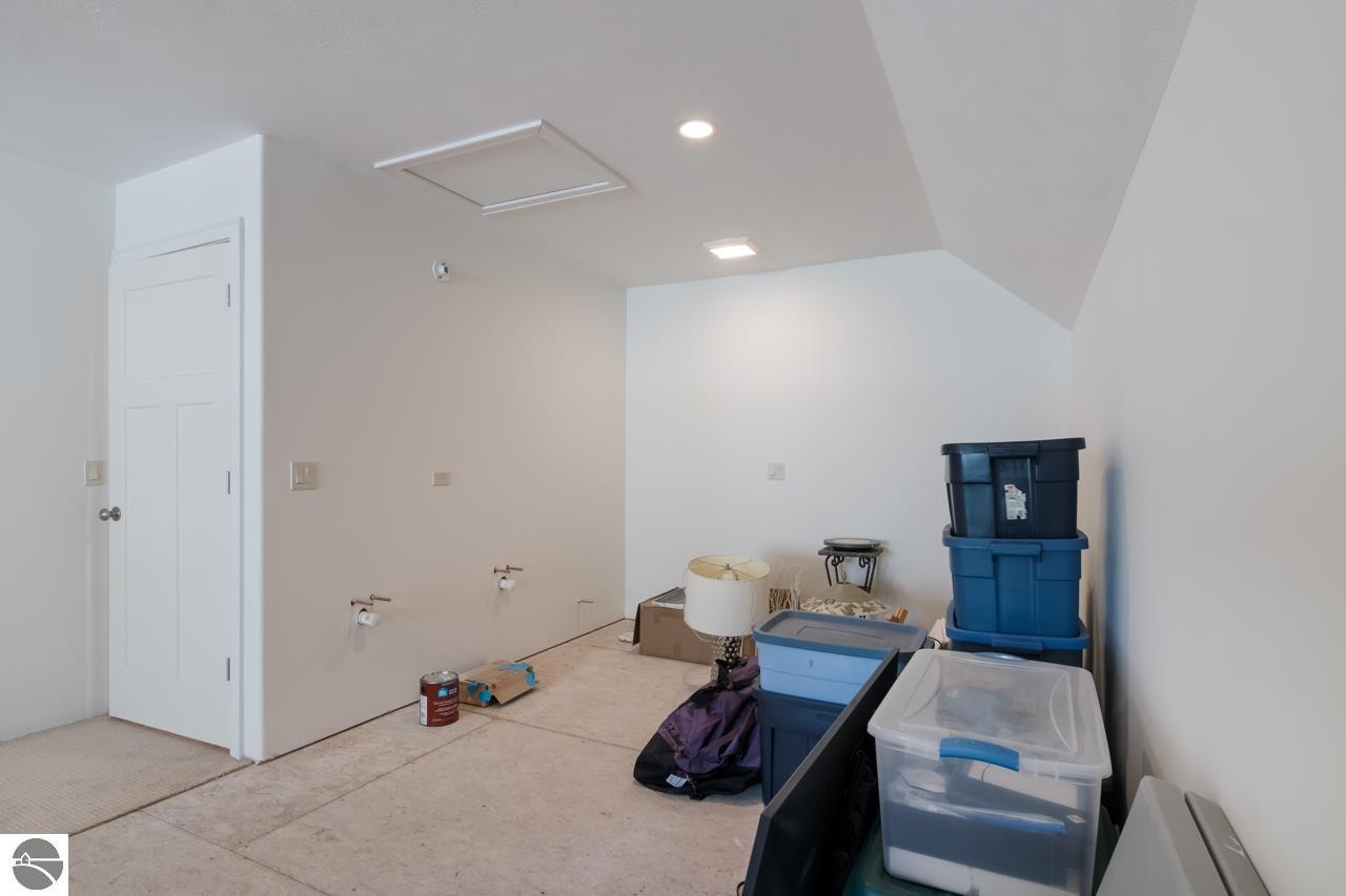 114 Fairway Hills Drive