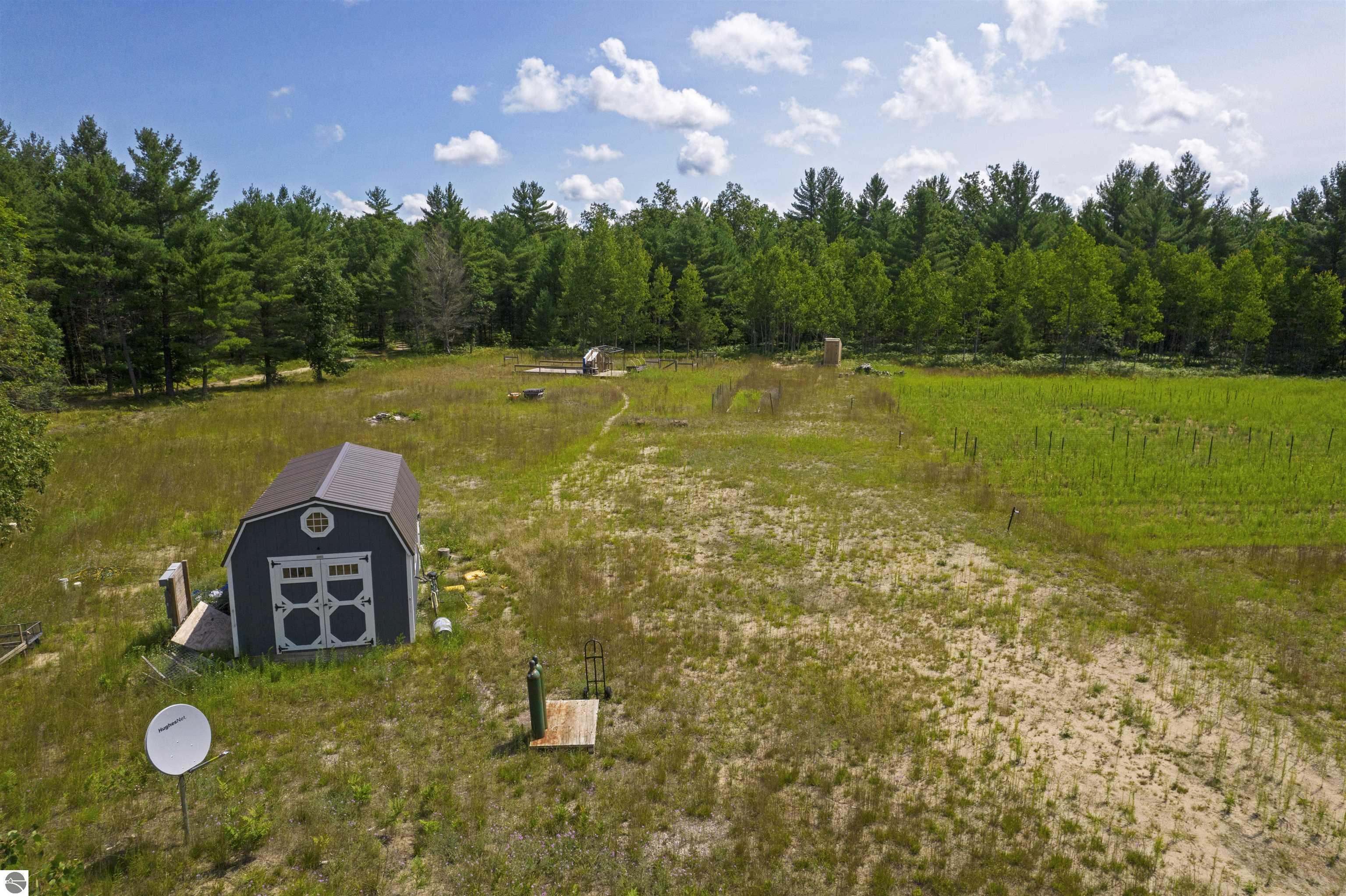 2817 Lake Road