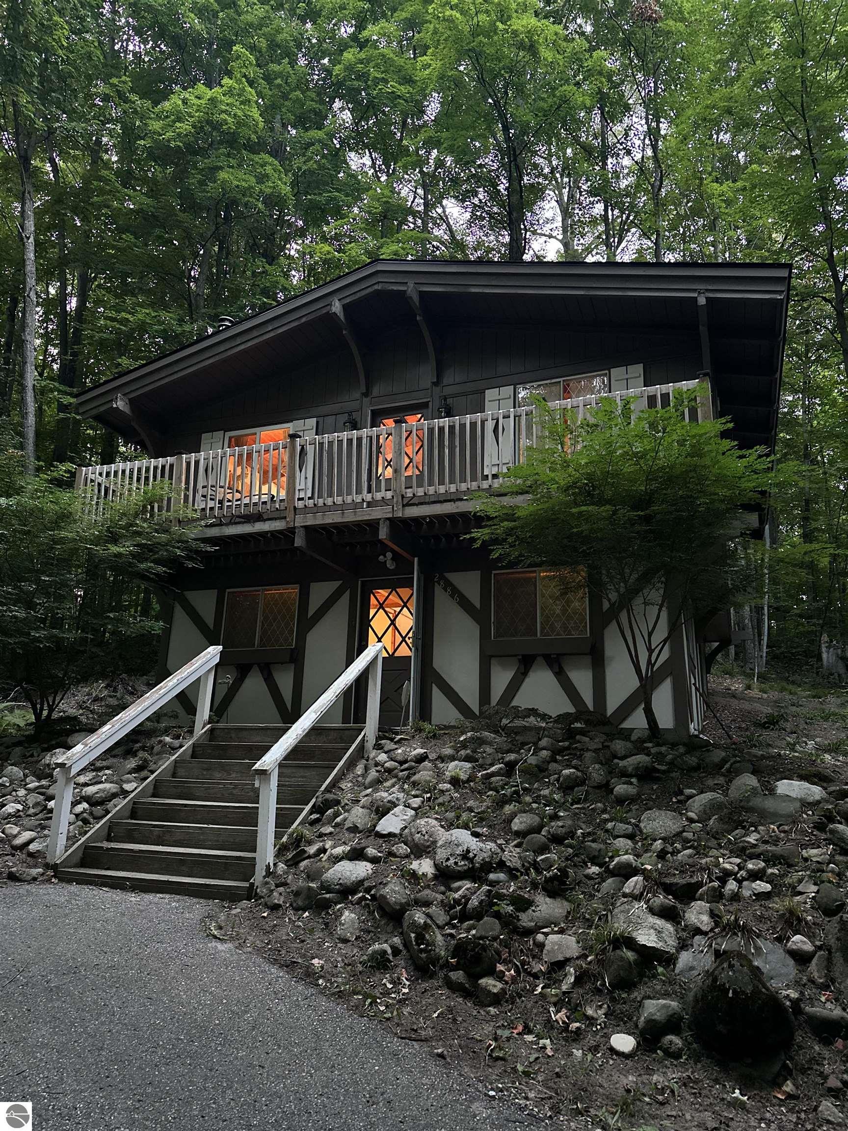 2886 W Schuss Mountain Drive