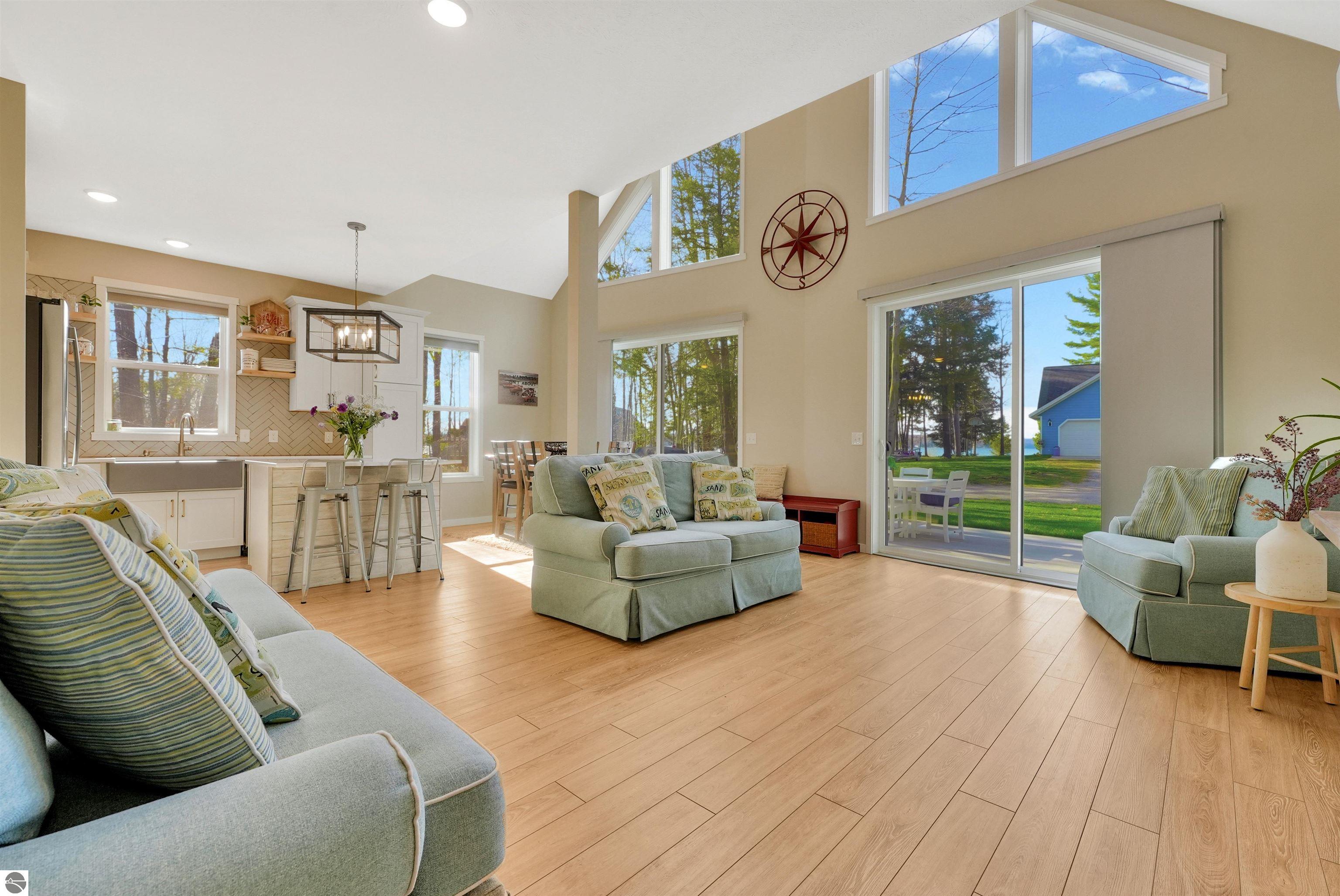 8508 Strawberry Point Road