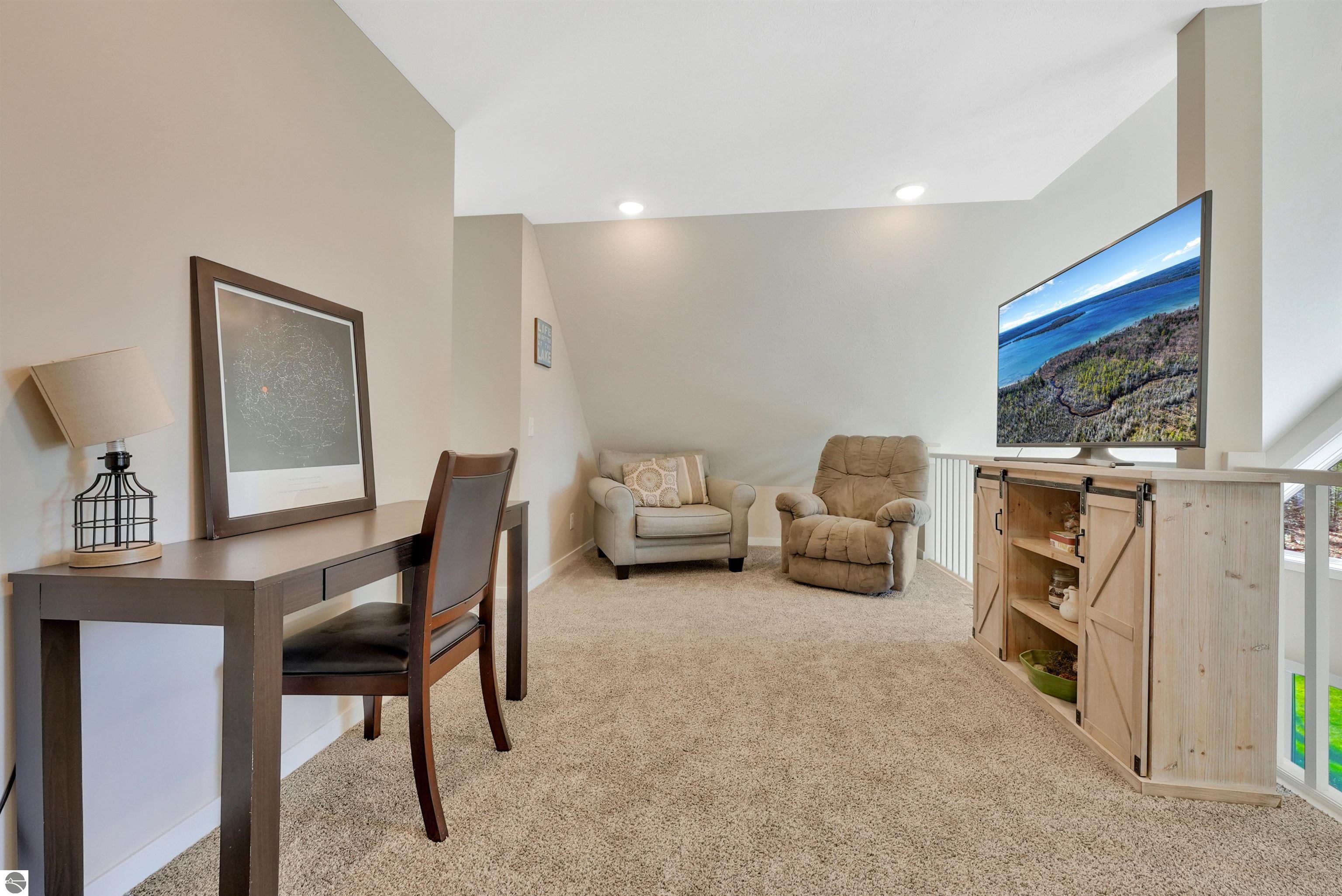 8508 Strawberry Point Road