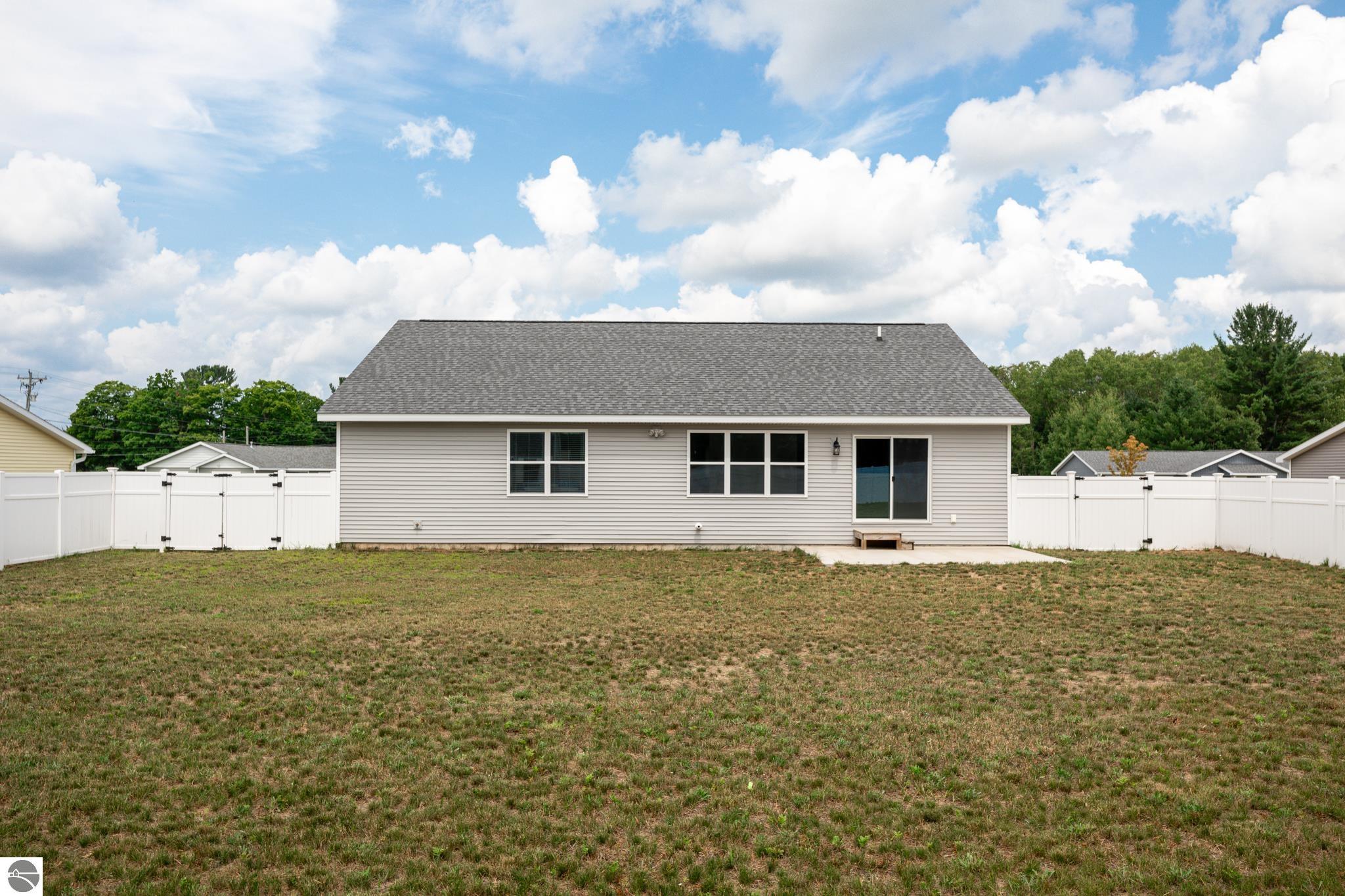 4965 Meadowlark Lane